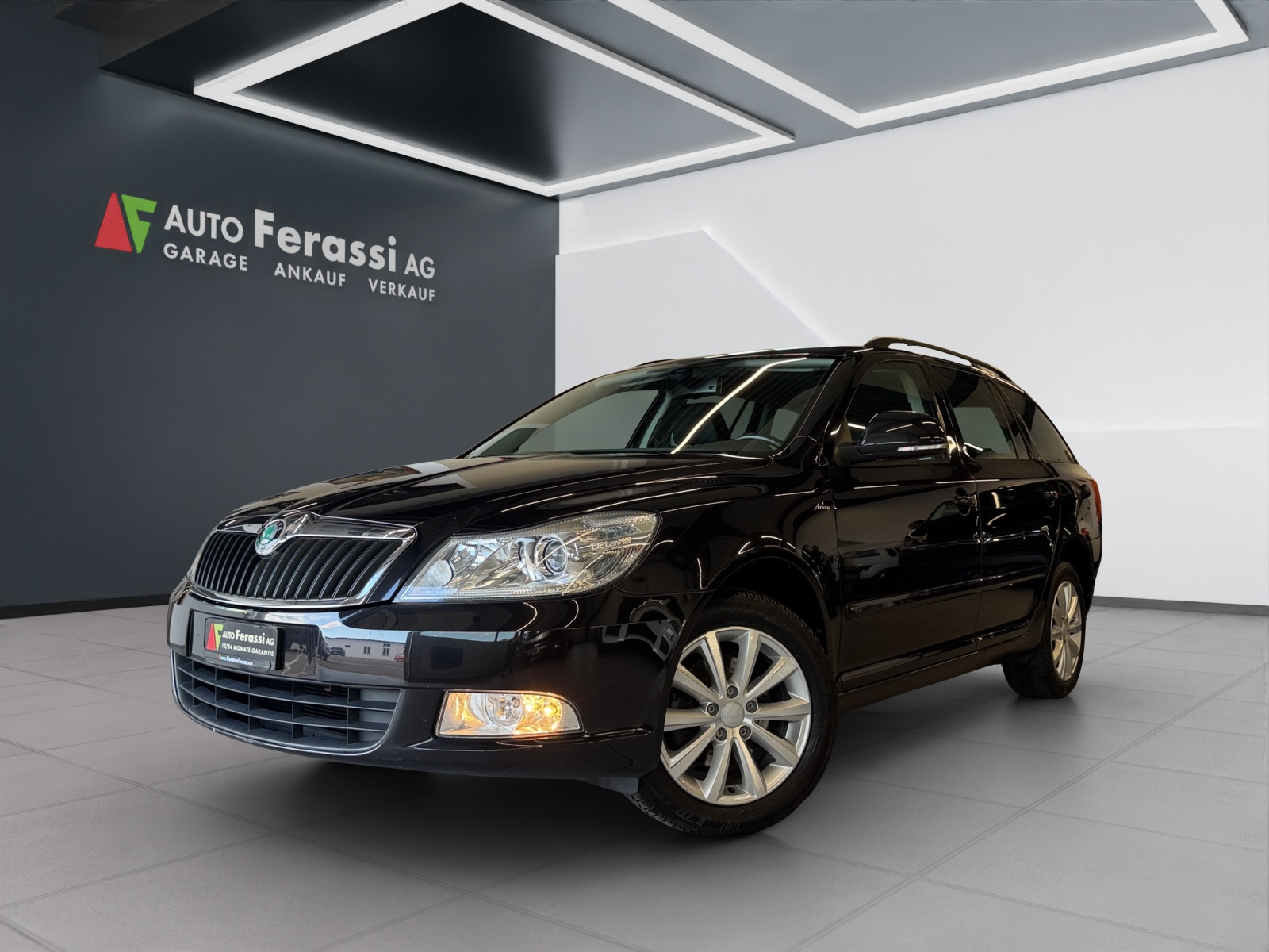 SKODA Octavia Combi 1.8 TSI Arosa 4x4-image-0