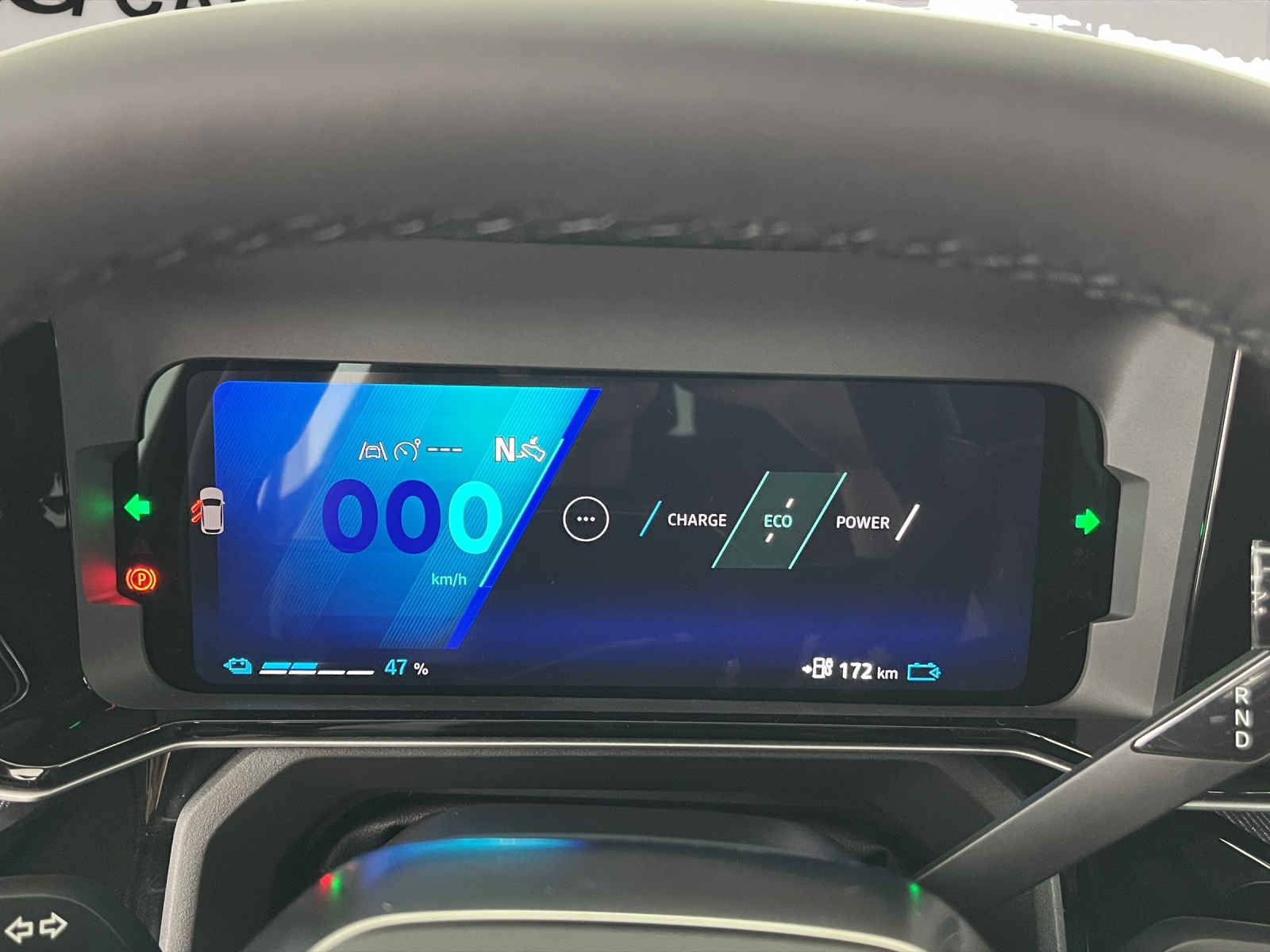 RENAULT R4 E-Tech Comfort Range plein sud techno-image-10