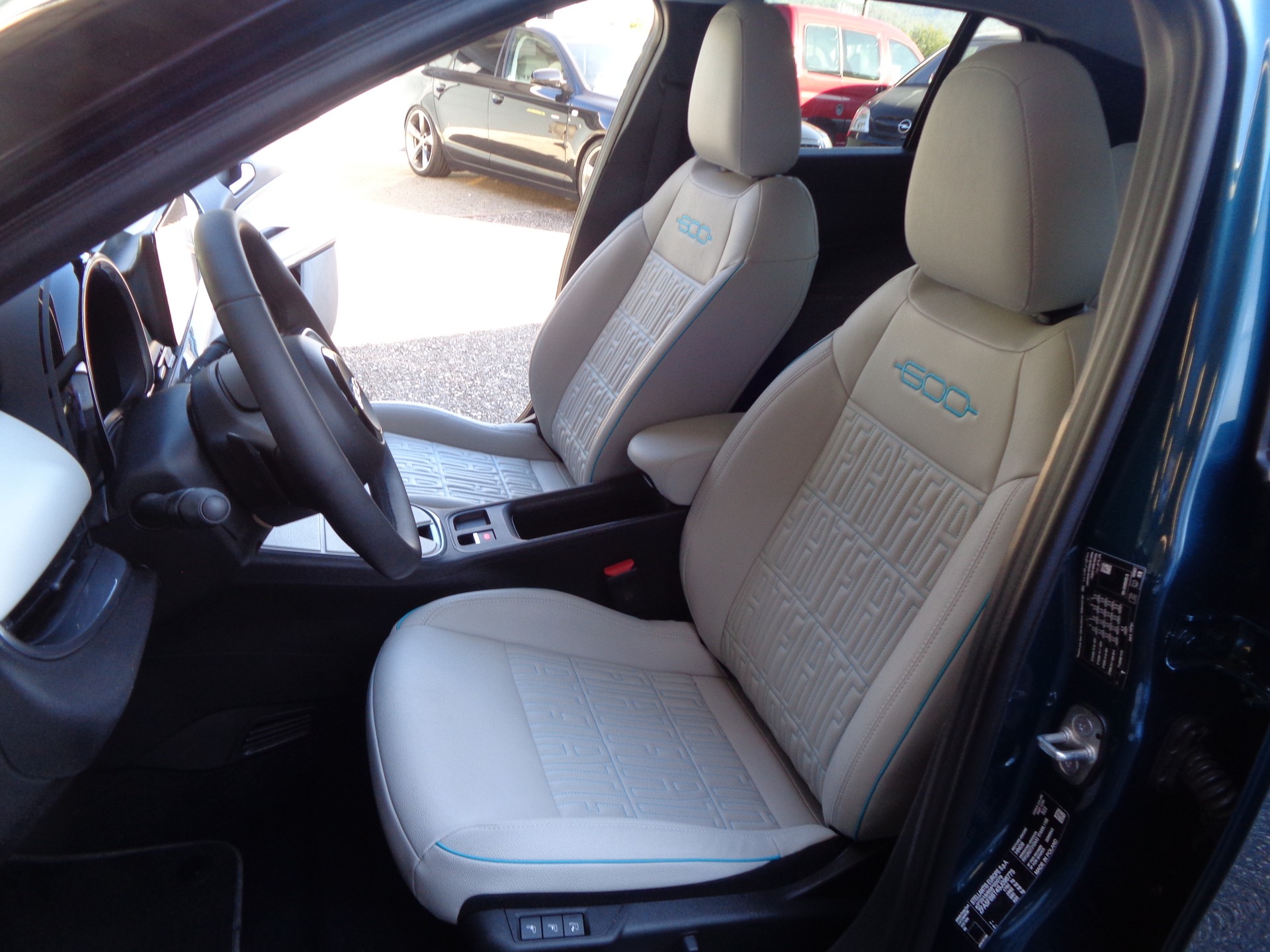 FIAT 600h MildHybrid La Prima-image-7