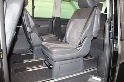 VW T5 Multivan 2.0 TSI 204 Highline DSG 4m-image-8