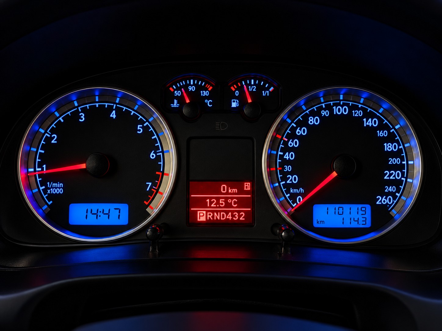 VW BORA 2.3 V5 Highline | frisch ab MFK & Service | Automat | Klima-image-9