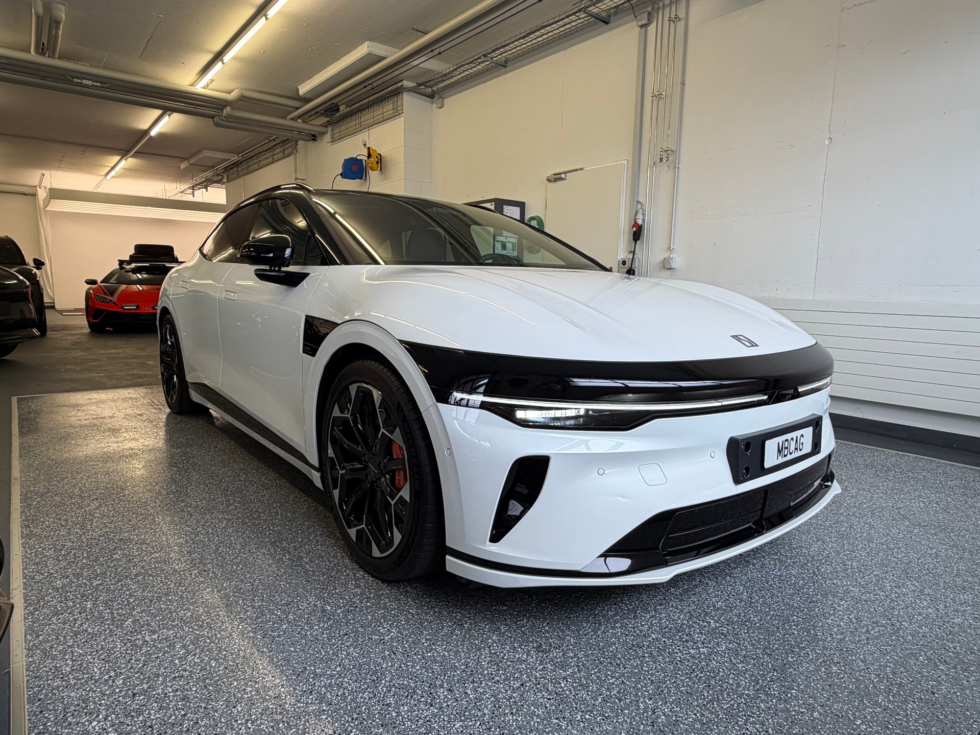 ZEEKR 7GT 100kWh Prvilege Launch Edition AWD "Crystal White" 10J / 200'000km Werksgarantie-image-11