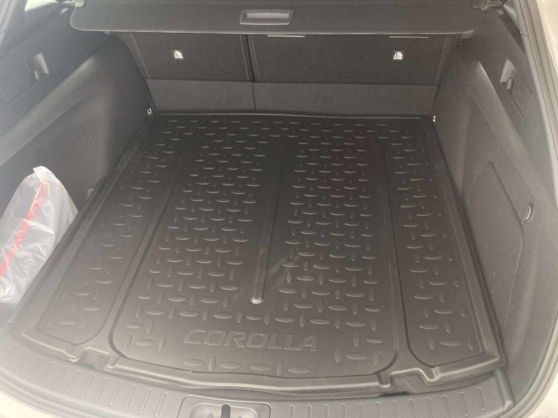 TOYOTA Corolla Touring Sports 2.0 HSD GR Sport e-CVT-image-13