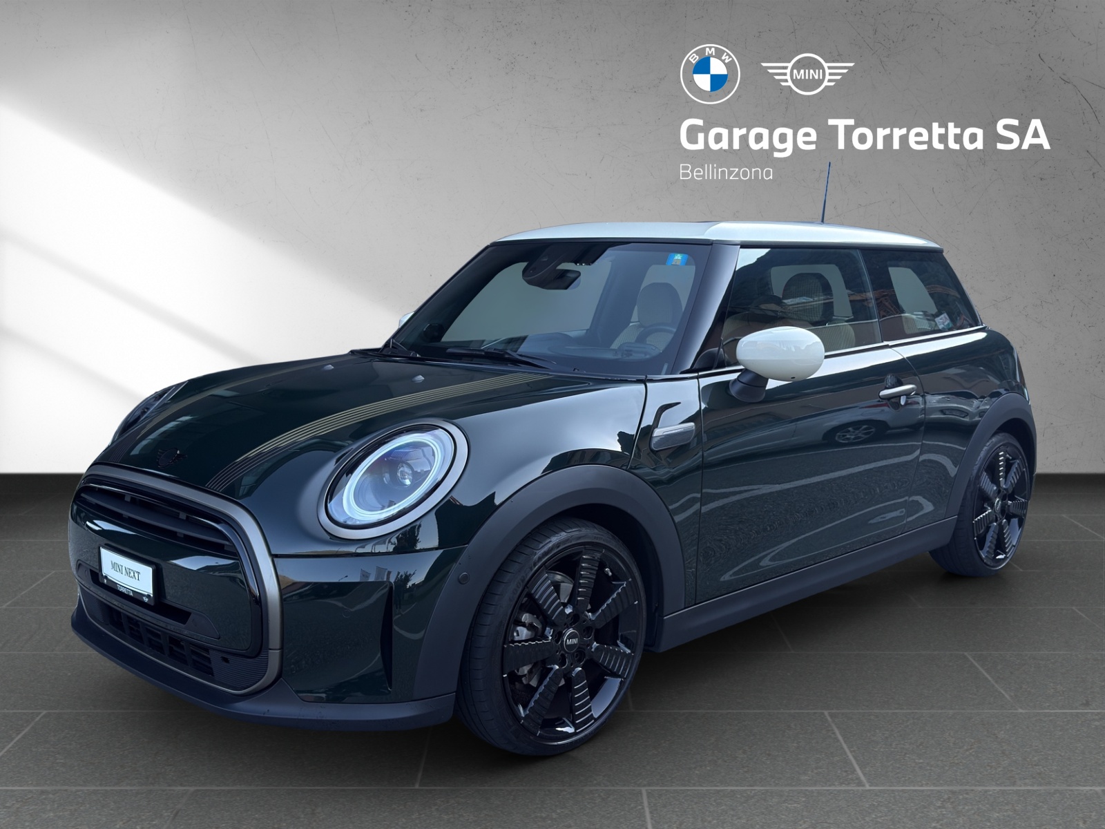 MINI Cooper Resolute Edition Steptronic DKG-image-0