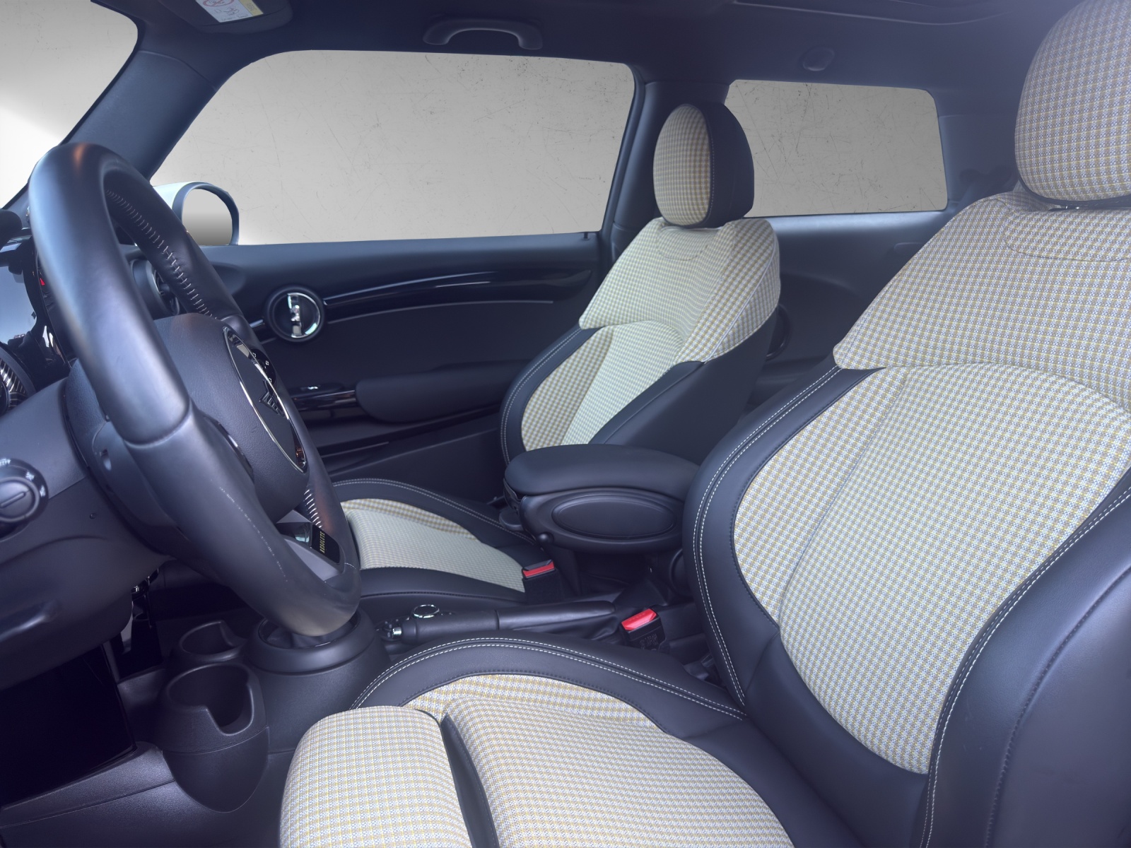 MINI Cooper Resolute Edition Steptronic DKG-image-15