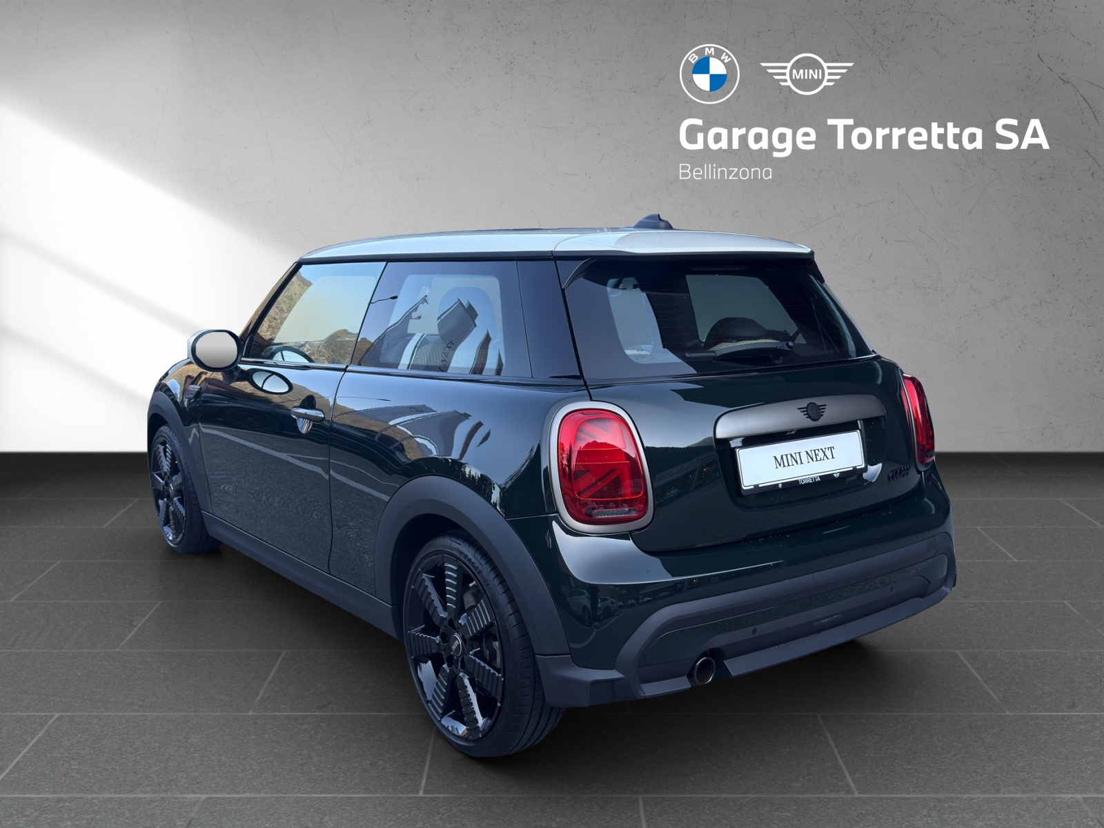 MINI Cooper Resolute Edition Steptronic DKG-image-2