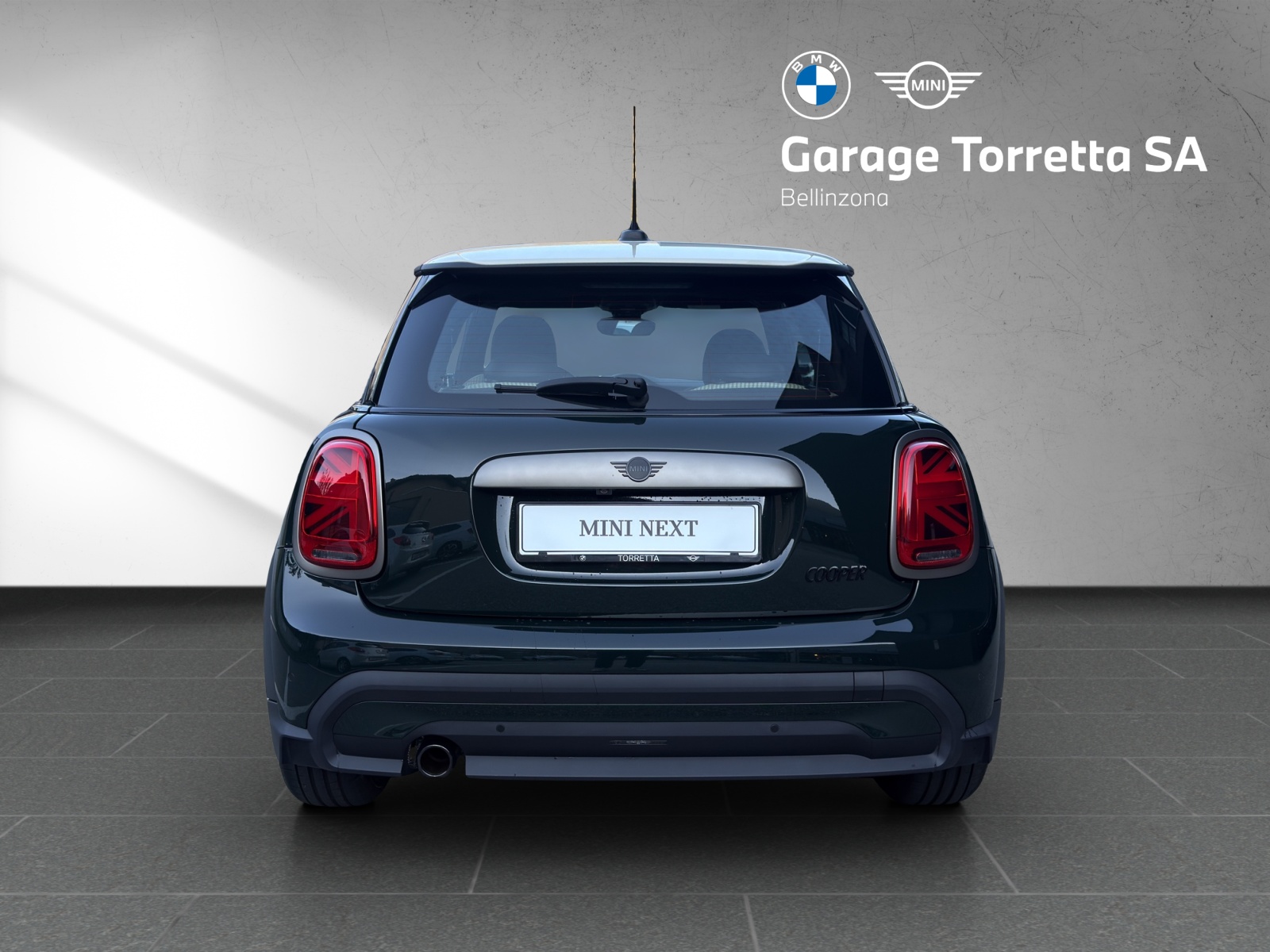MINI Cooper Resolute Edition Steptronic DKG-image-3