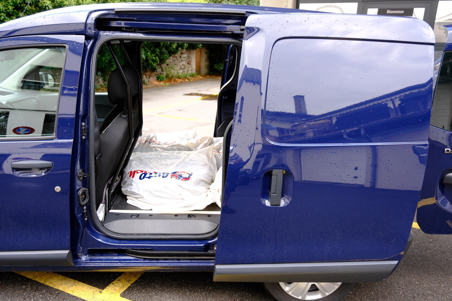 DACIA Dokker Van TCe 100 PF Essential-image-9