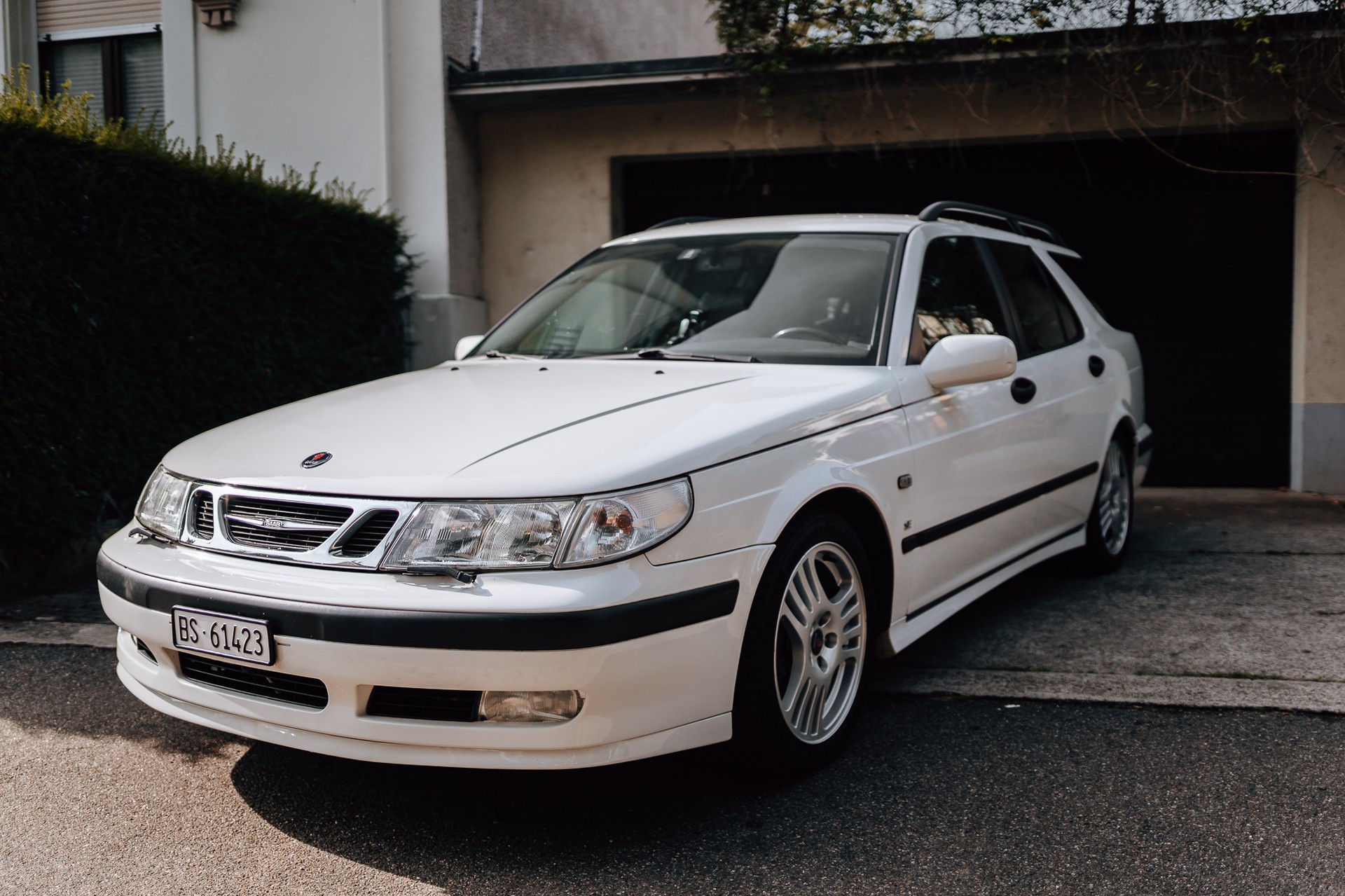 SAAB 2.3 t 185 SE-image-0