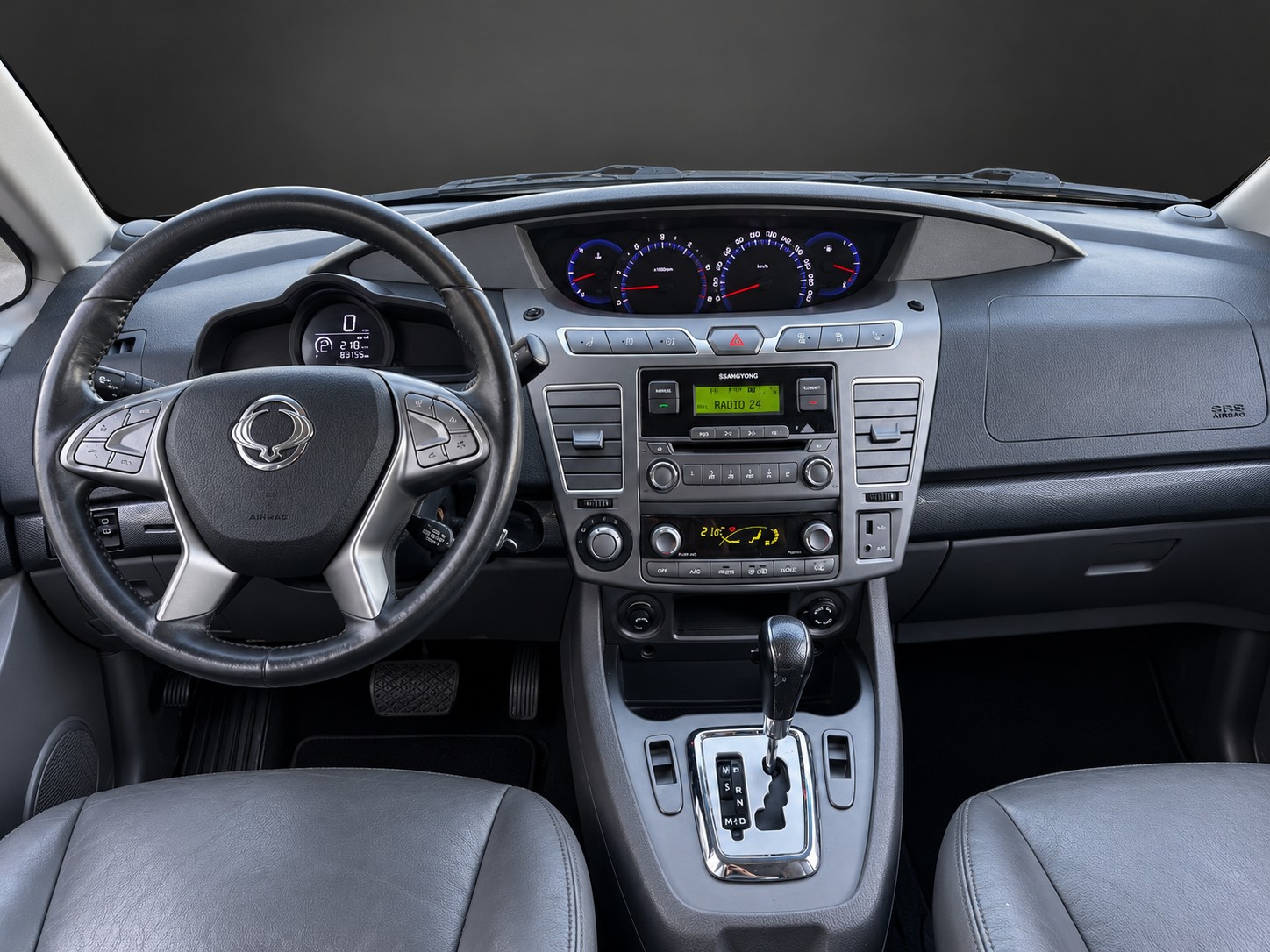KGM-SsangYong Rodius SV200 e-XDi Sapphire 4WD E-Tronic * 7-Plätzer *-image-10