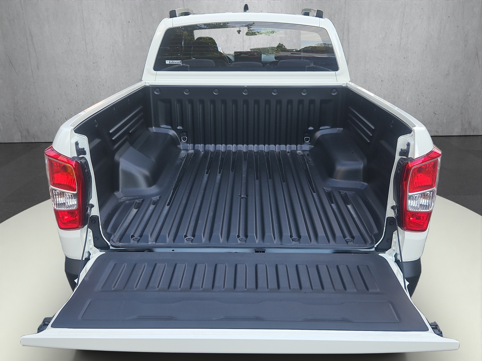 KGM-SsangYong Grand Musso 2.2 e-XDI Platinum-image-13