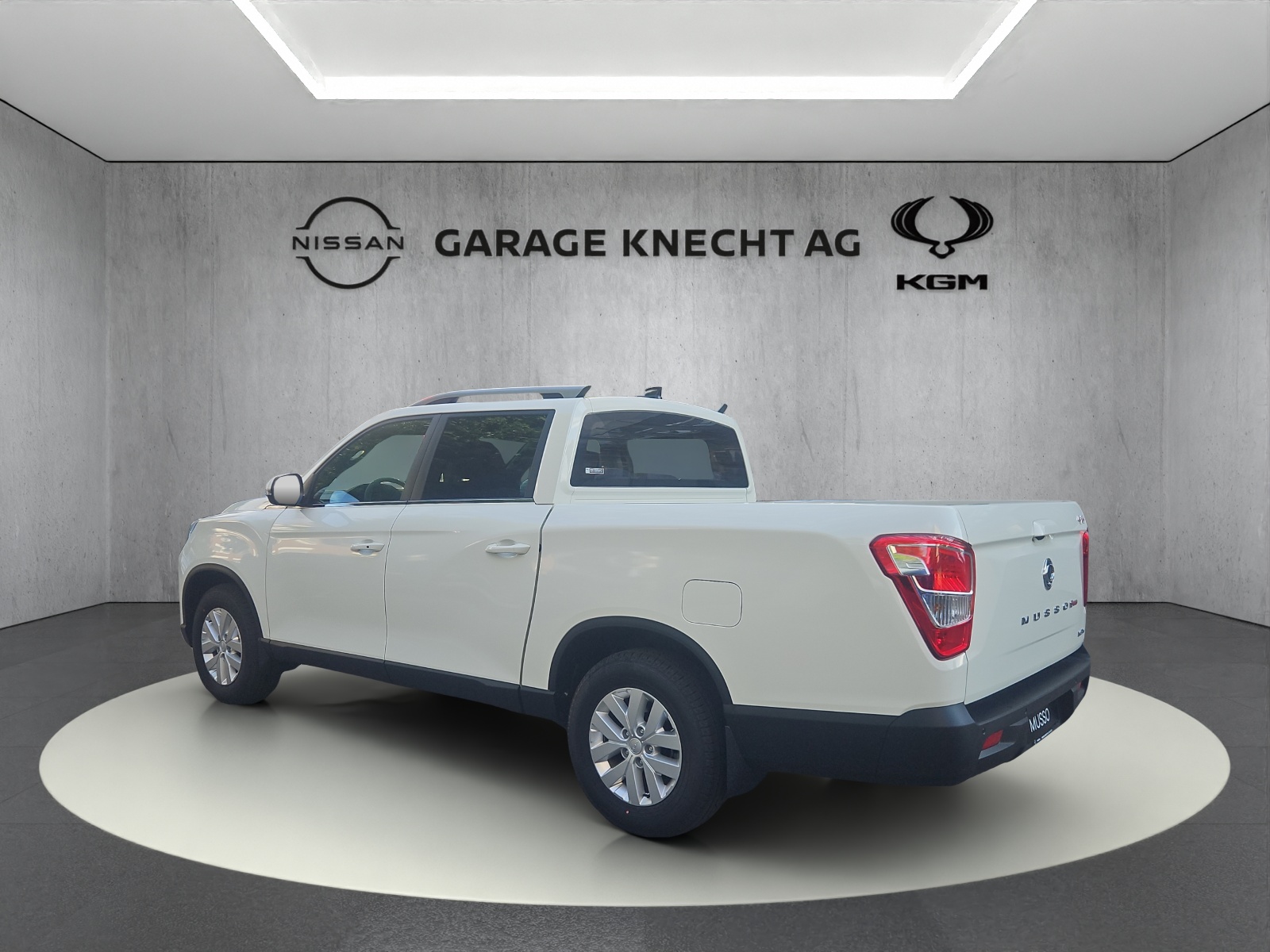 KGM-SsangYong Grand Musso 2.2 e-XDI Platinum-image-5