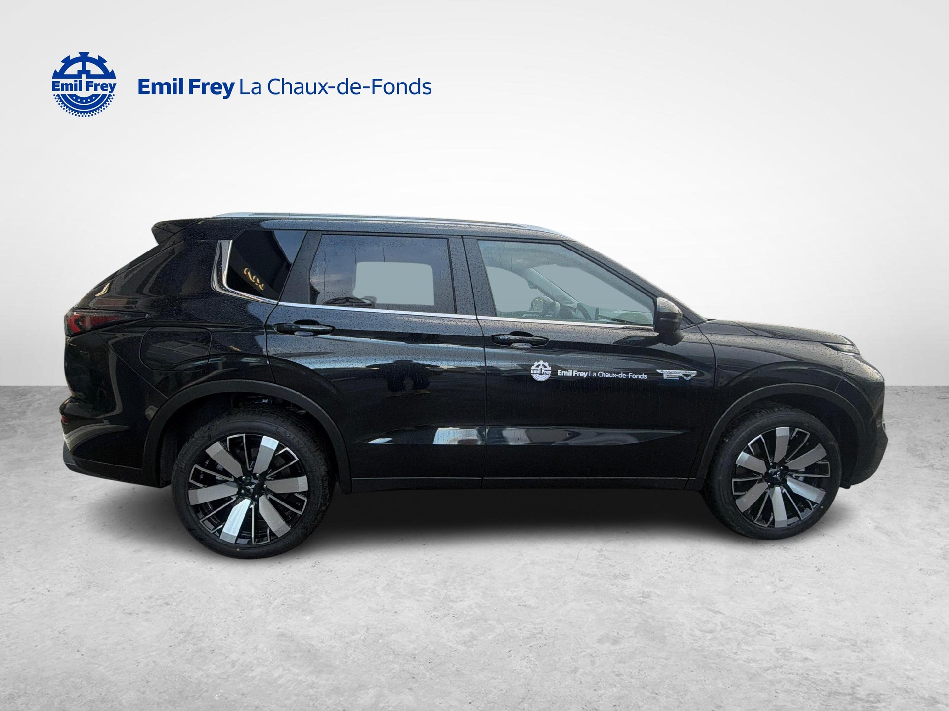 MITSUBISHI Outlander 2.4 PHEV Intense 4x4-image-5