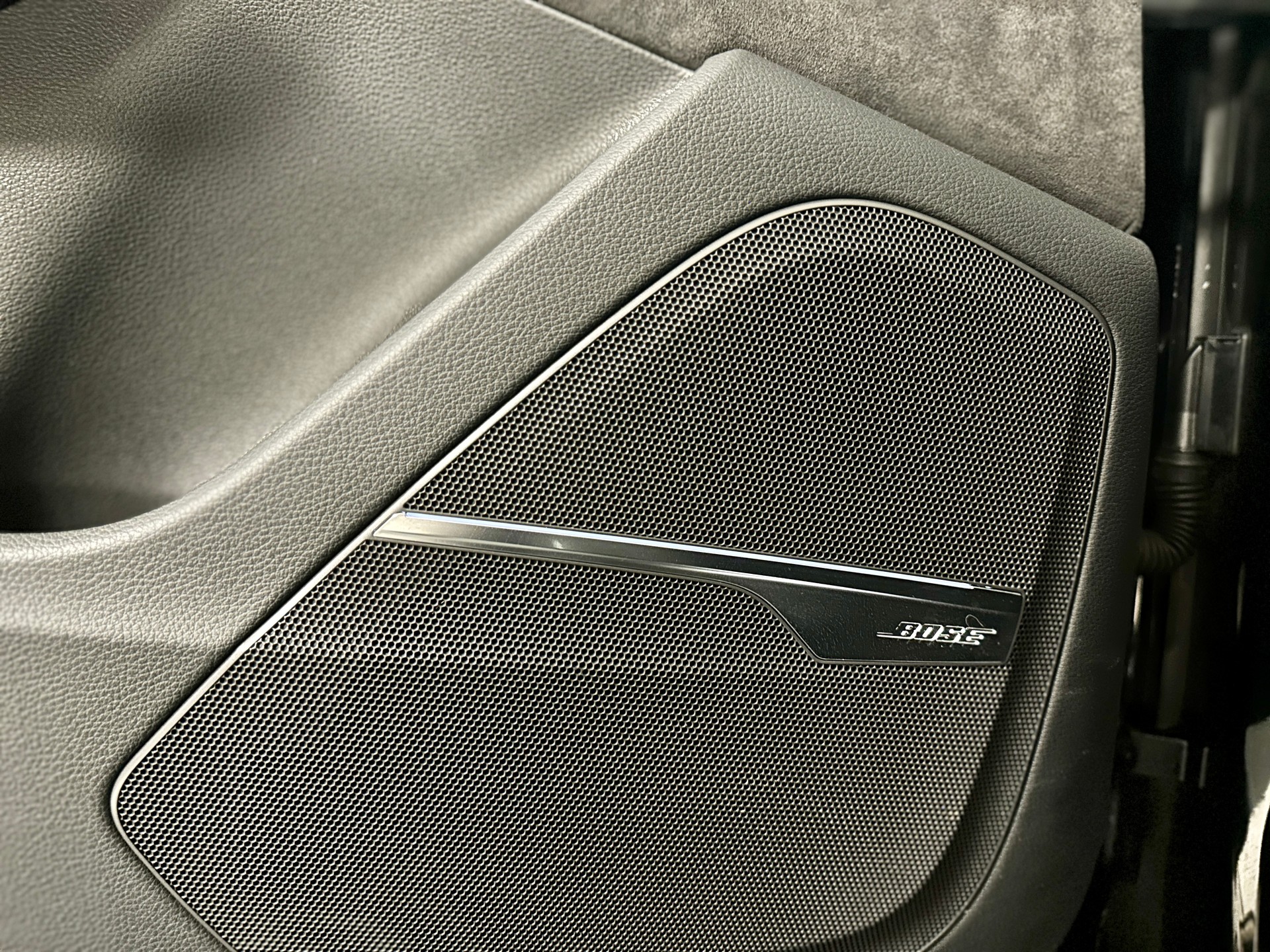 AUDI Q7 55 TFSI S Line quattro tiptronic-image-15