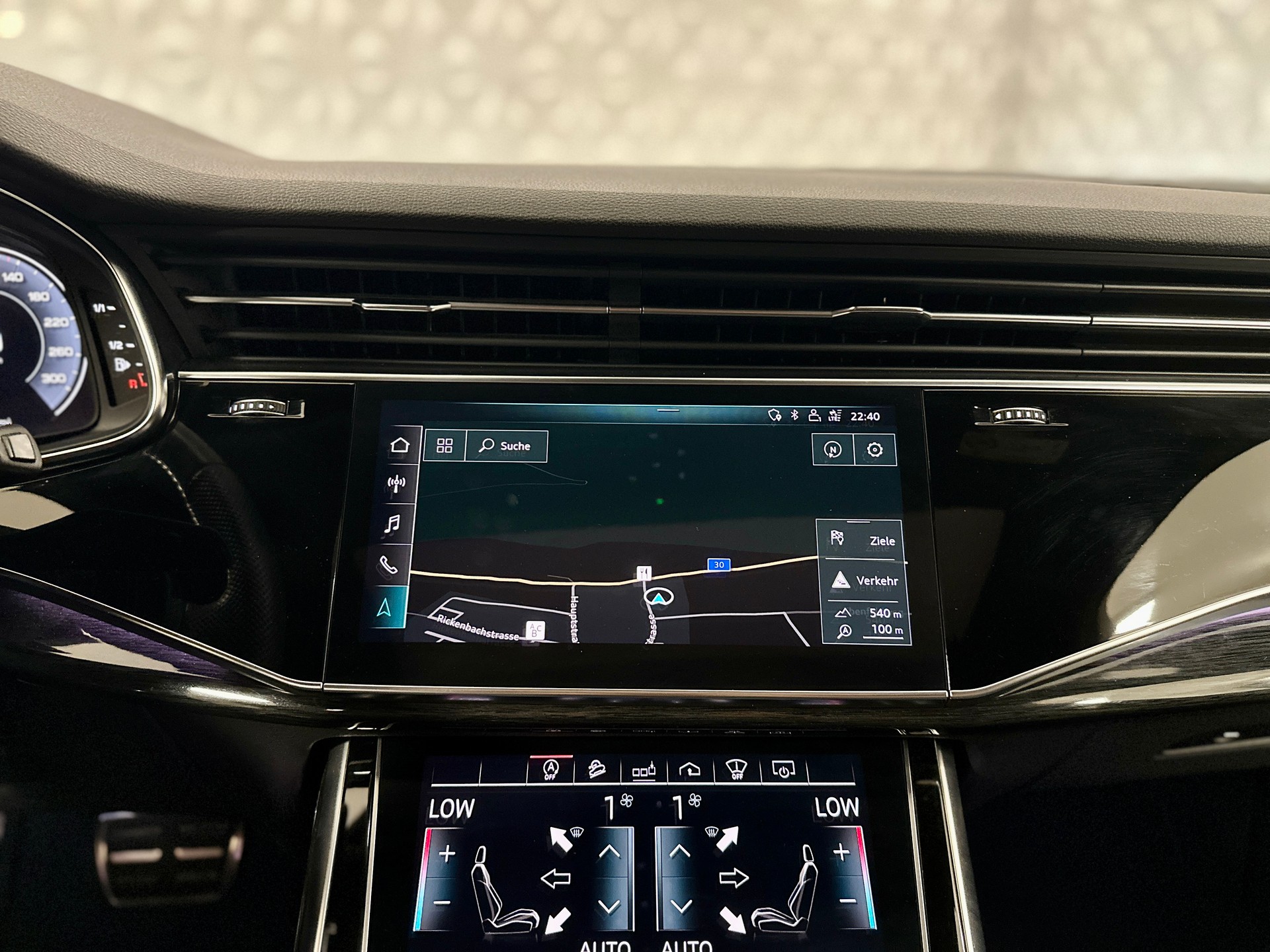 AUDI Q7 55 TFSI S Line quattro tiptronic-image-19