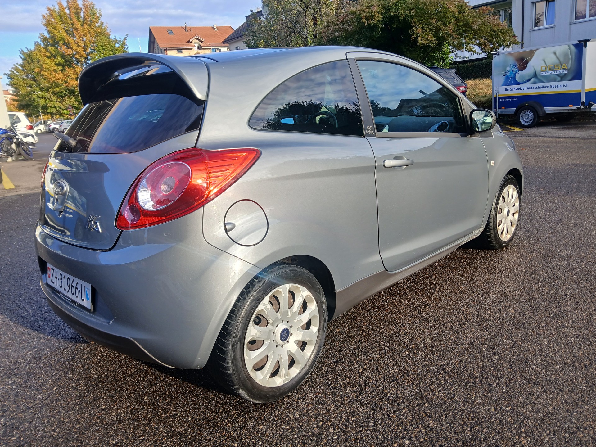 FORD KA 1.25 Titanium-image-4