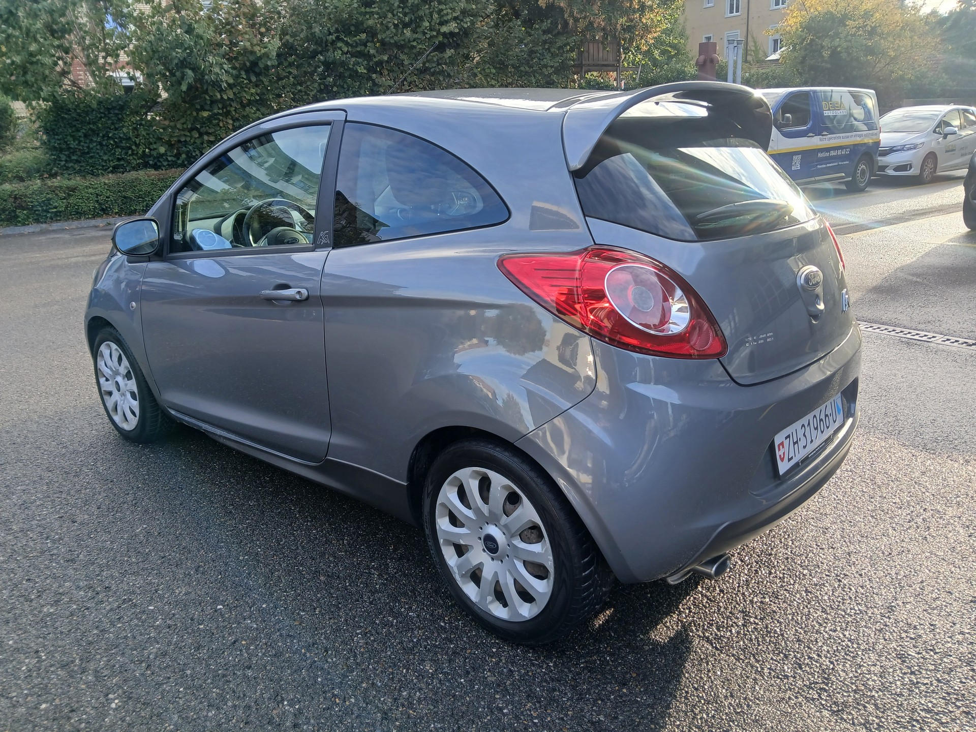 FORD KA 1.25 Titanium-image-2