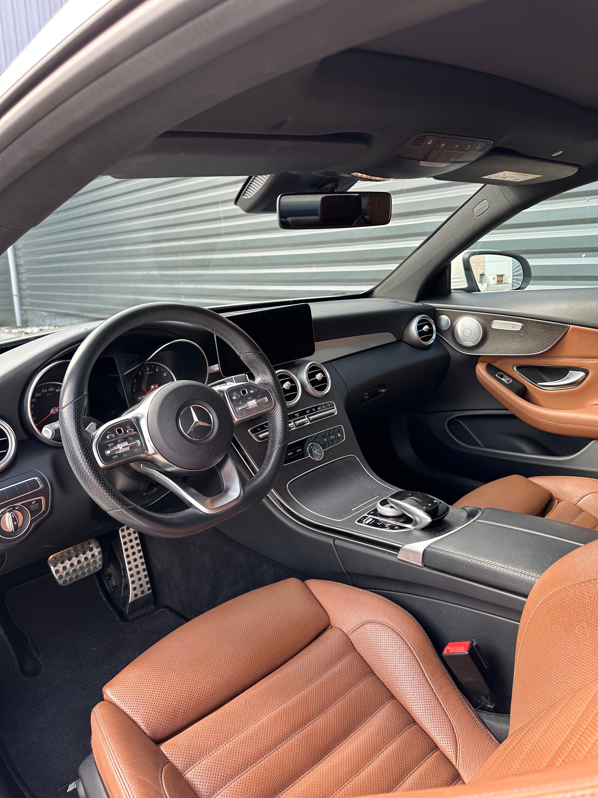 MERCEDES-BENZ C 400 AMG Line 4matic-image-8