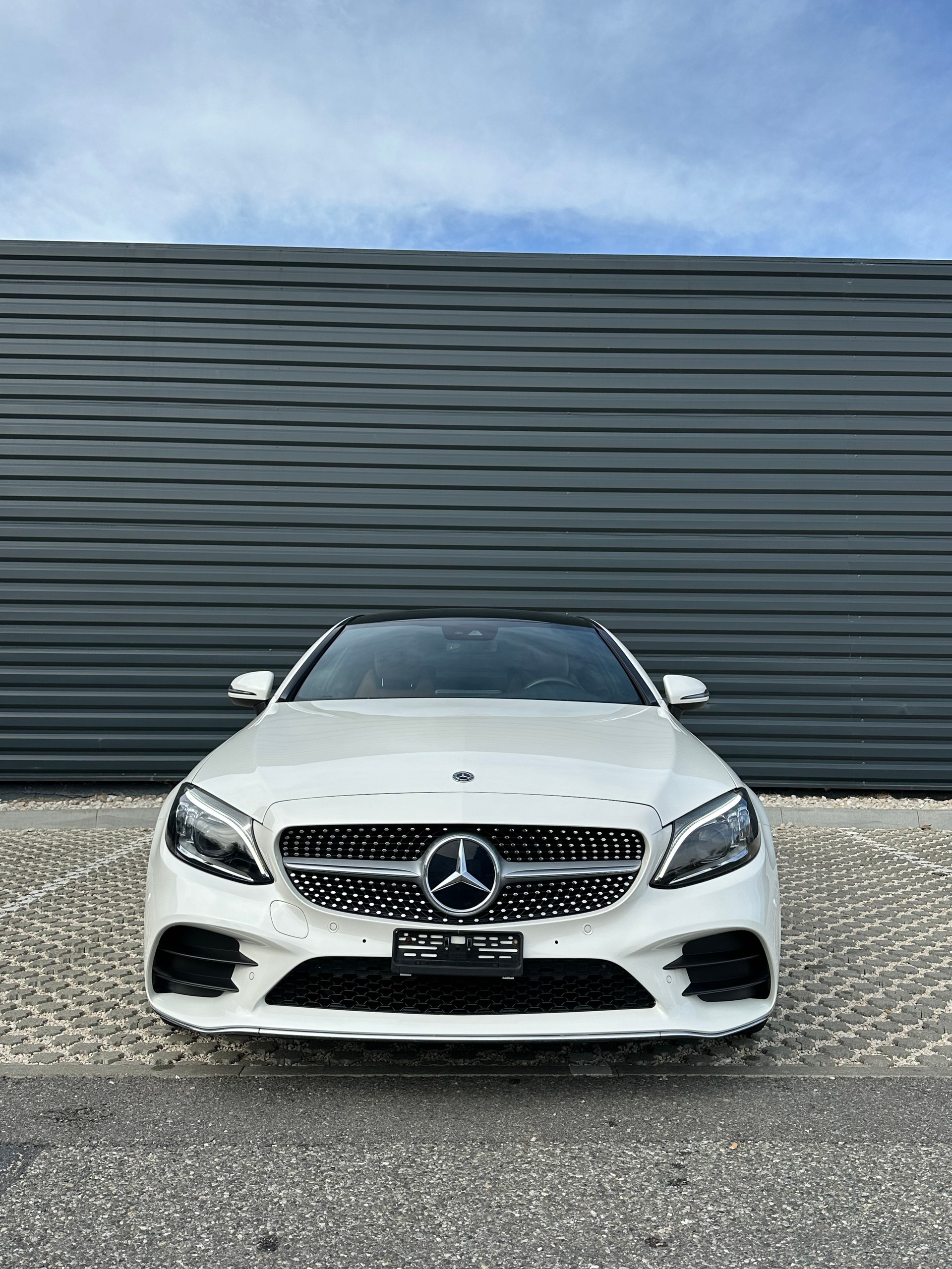 MERCEDES-BENZ C 400 AMG Line 4matic-image-2