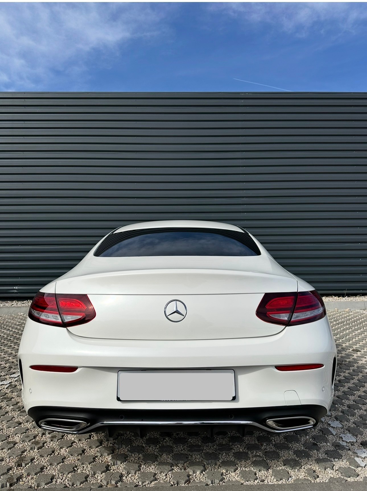MERCEDES-BENZ C 400 AMG Line 4matic-image-5