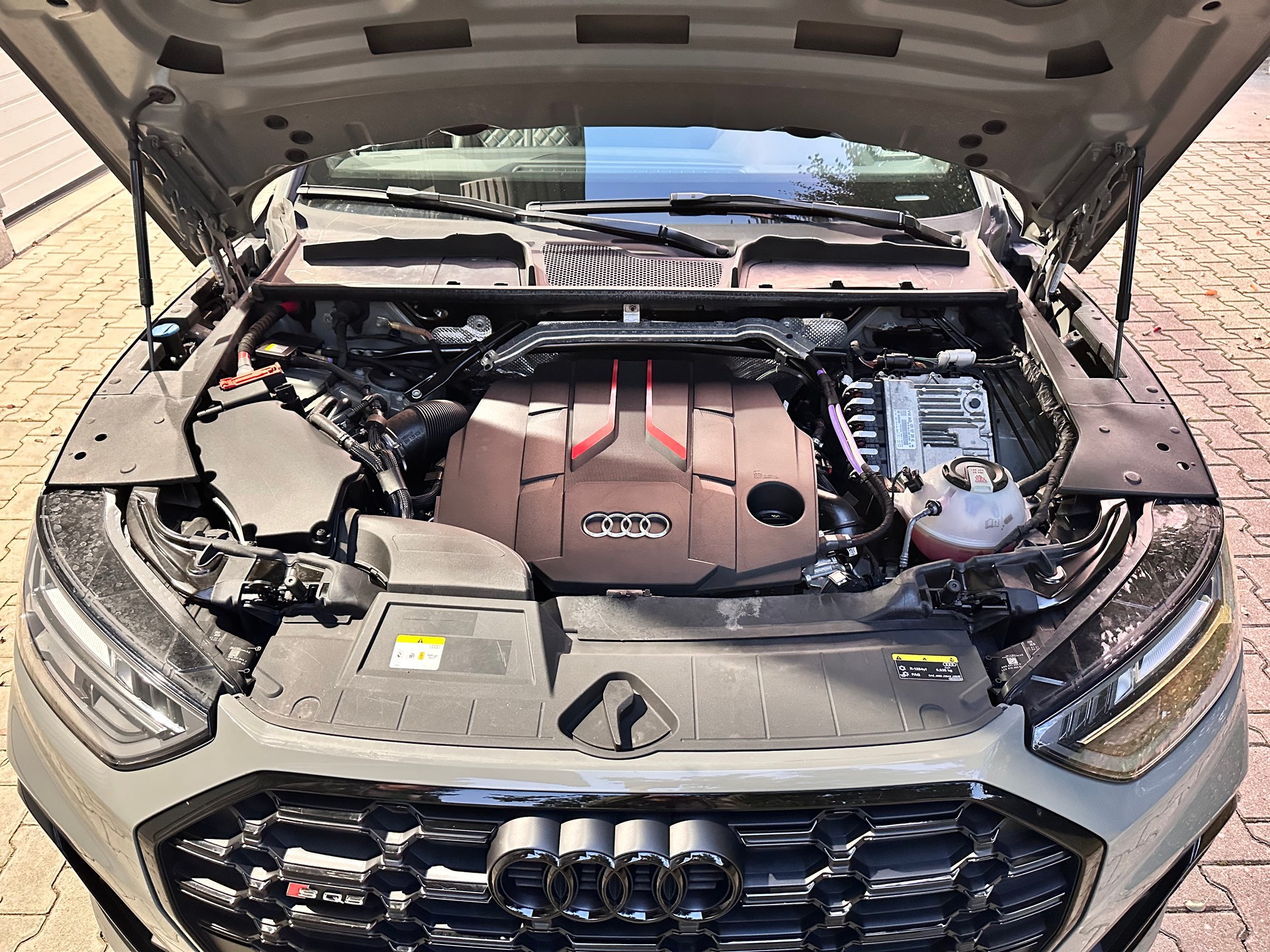 AUDI 3.0 V6 TDI quattro T-Tronic-image-5