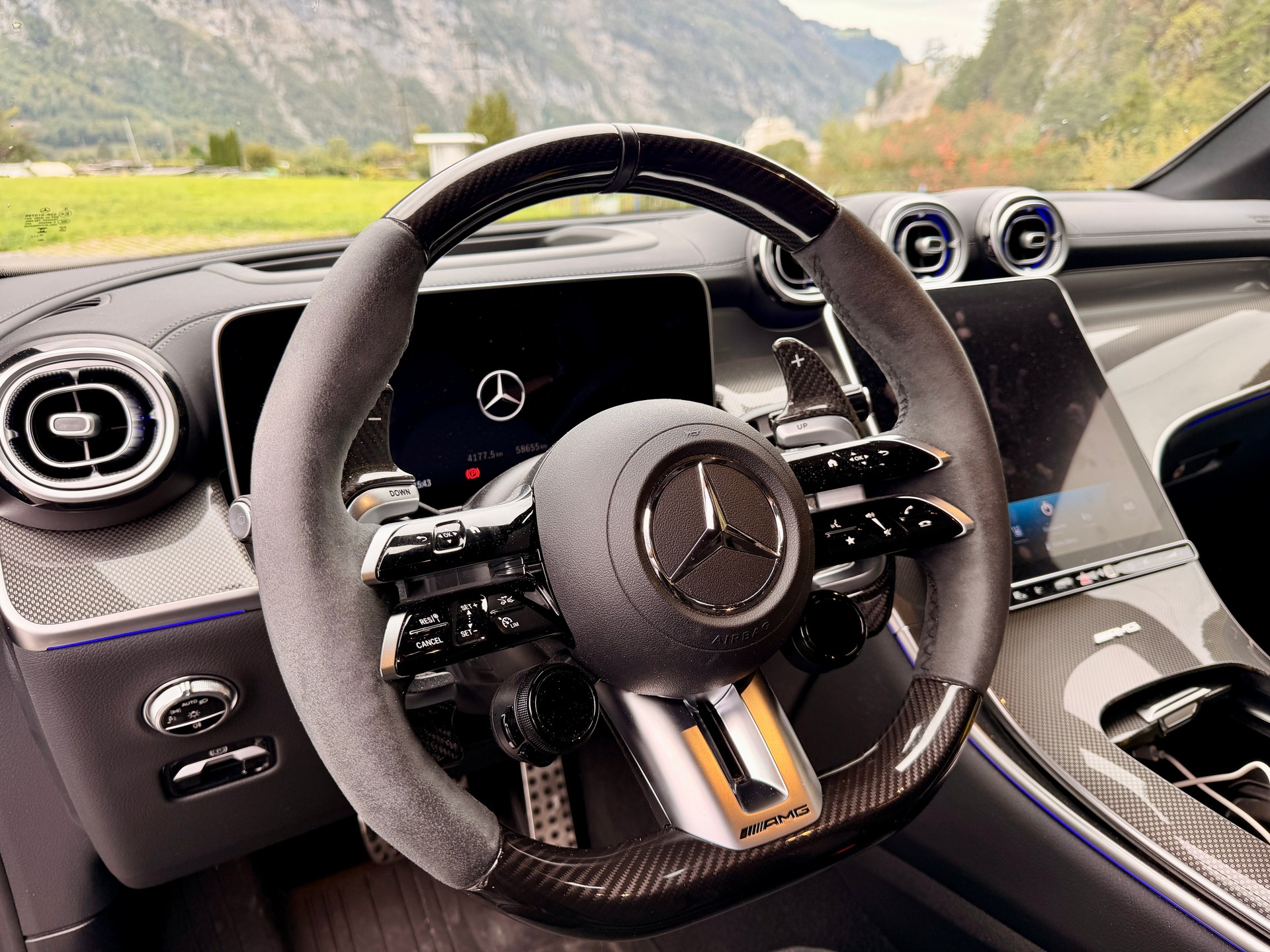 MERCEDES-BENZ GLC 63 AMG S E Performance Executive Edition-image-4