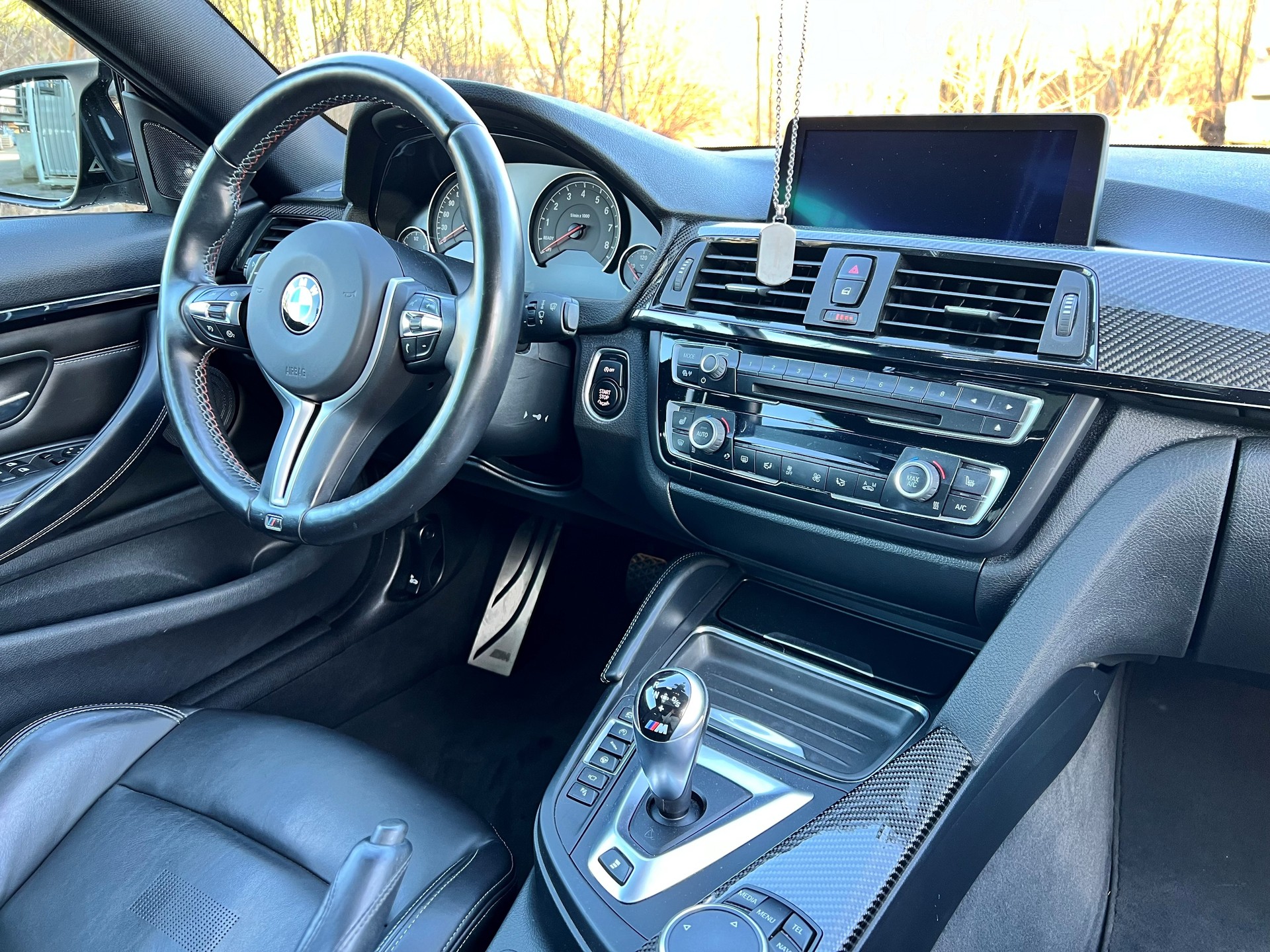 BMW M4 F82-image-13