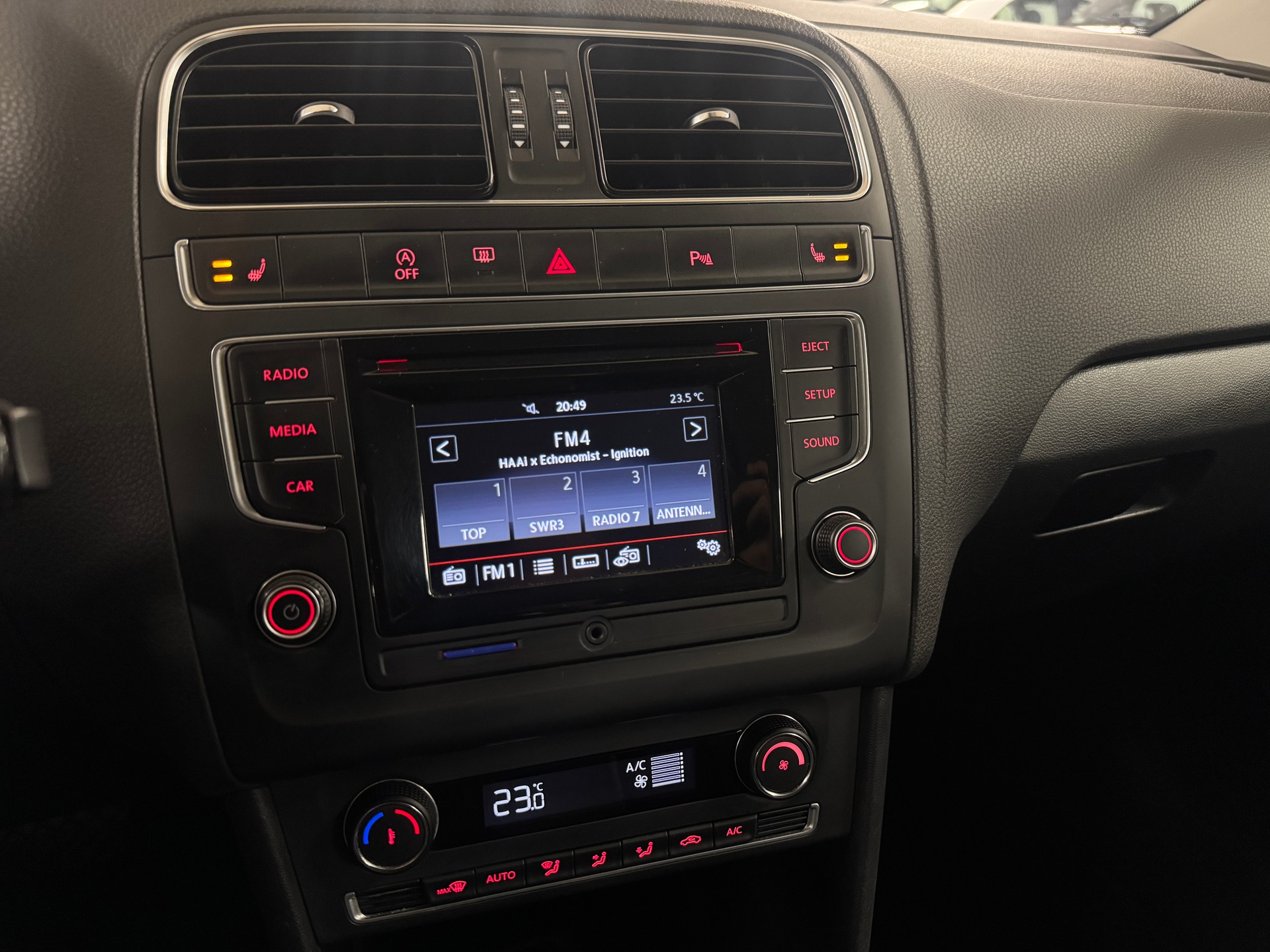 VW Polo 1.2 TSI BMT Comfortline DSG I Frisch MFK 09.26 I Frisch Service I 8-fach I 1. Hand I CH-Fhrz. I TOP Angebot-image-13