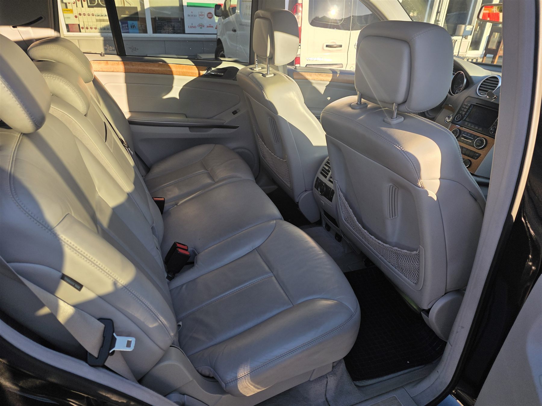 MERCEDES-BENZ GL 500 4Matic 7G-Tronic-image-11