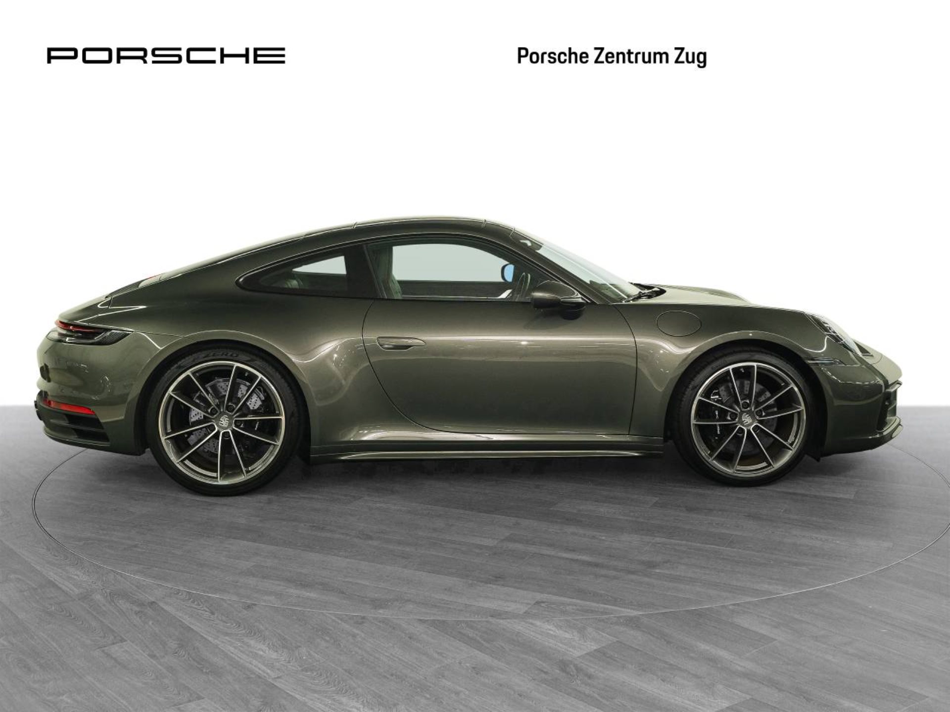 PORSCHE 911 Carrera 4S-image-9