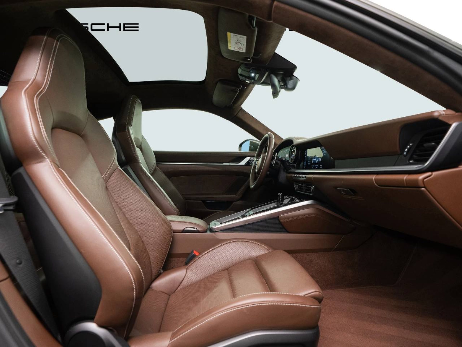 PORSCHE 911 Carrera 4S-image-17