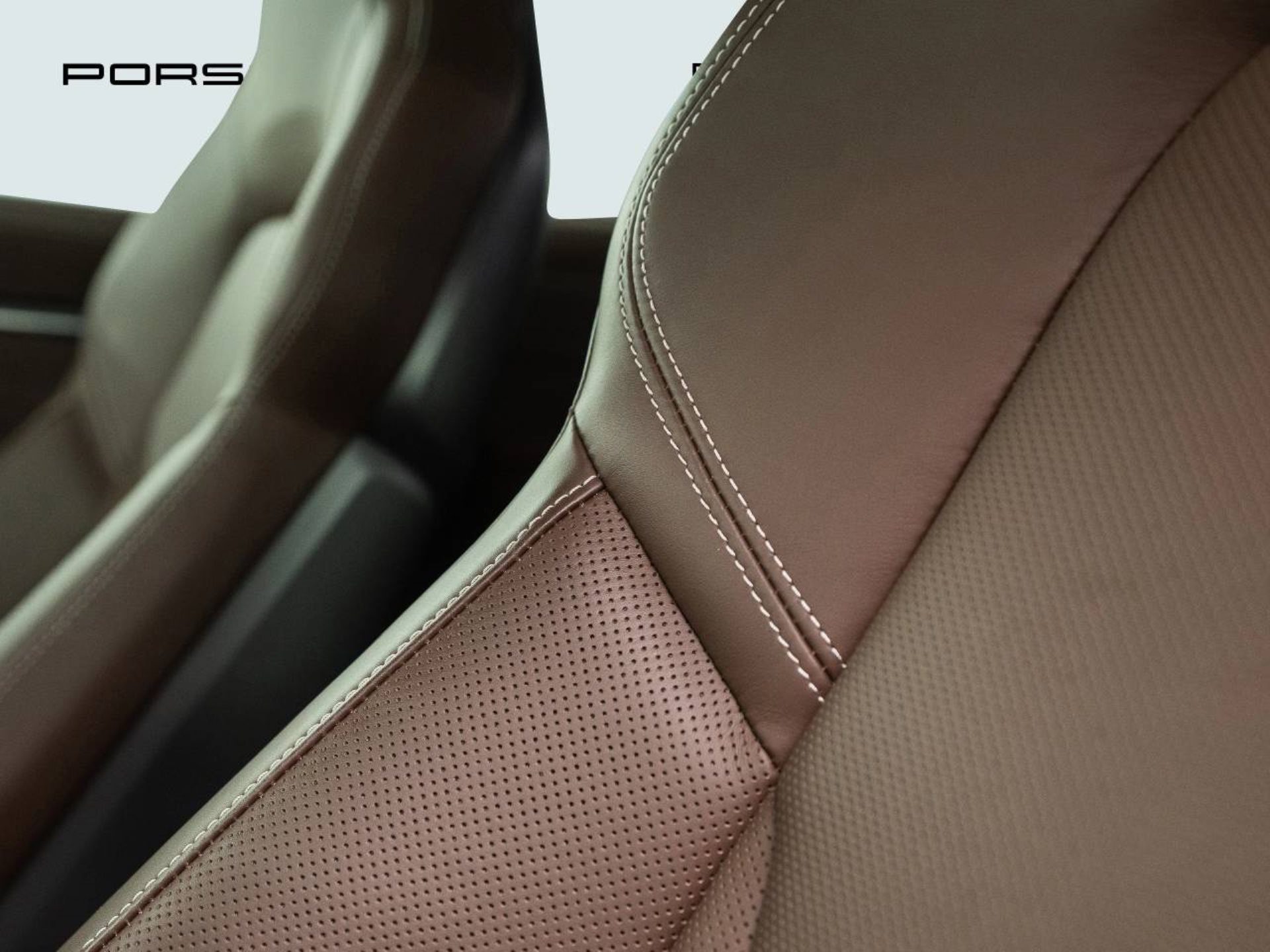 PORSCHE 911 Carrera 4S-image-20