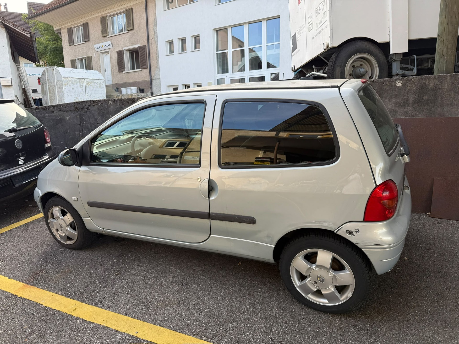RENAULT Twingo 1.2 16V Dynamique Advantage-image-1