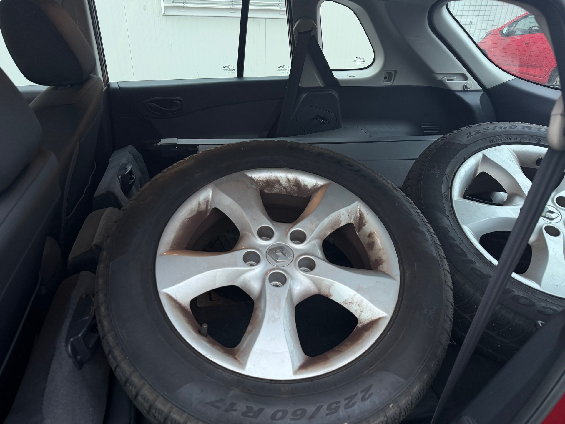 RENAULT Koleos 2.5 Dynamique 4x4-image-6