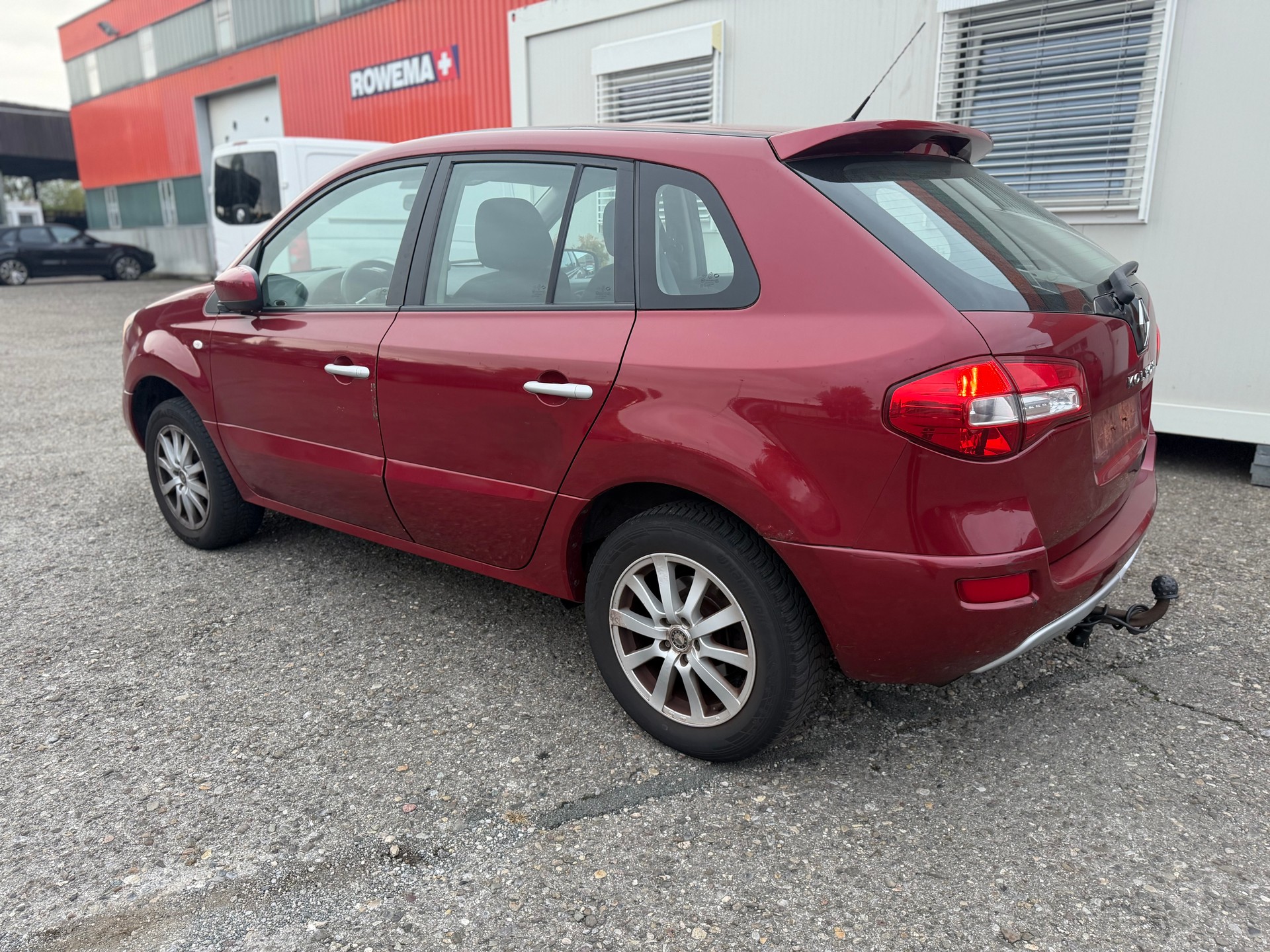 RENAULT Koleos 2.5 Dynamique 4x4-image-3