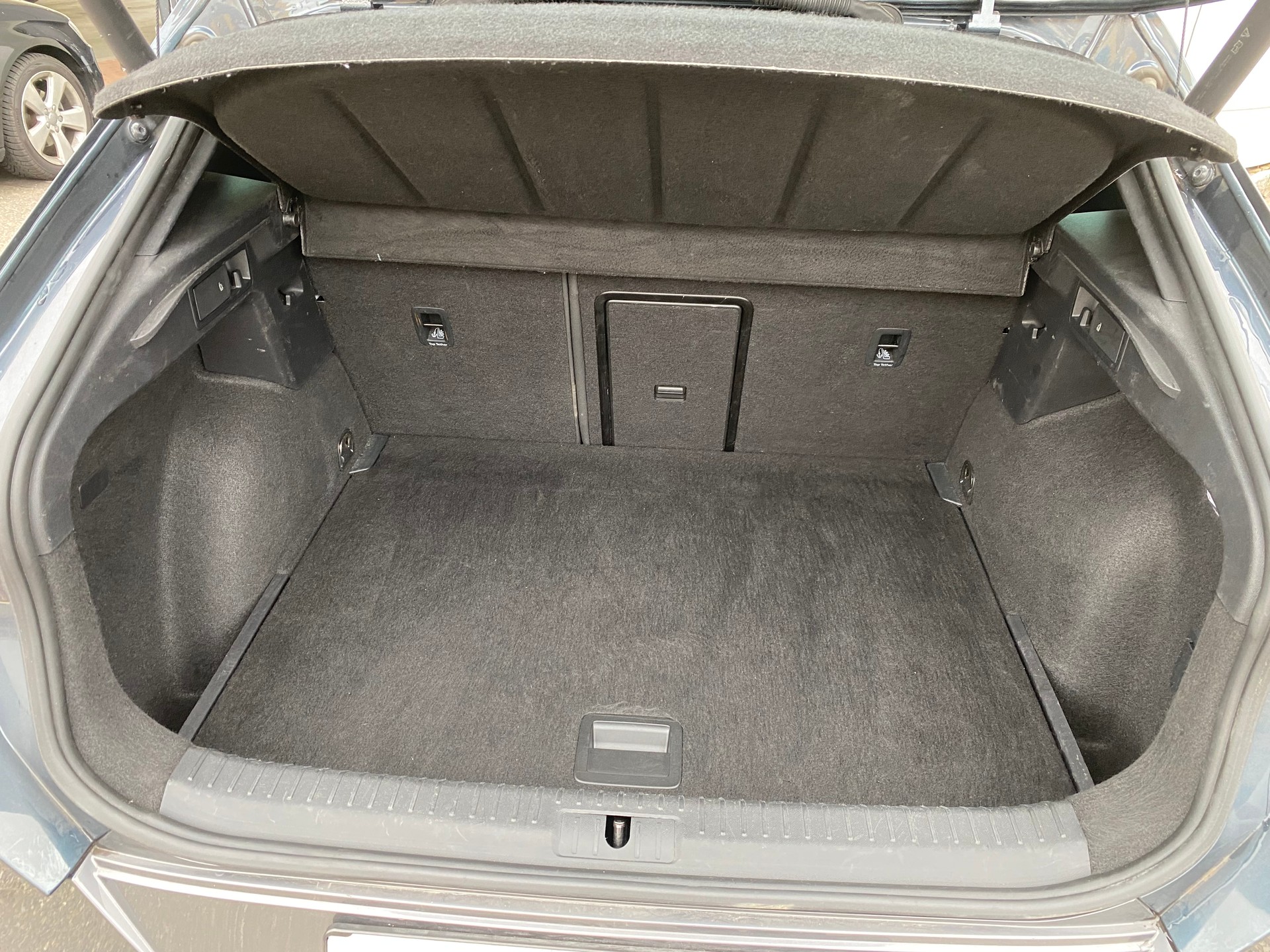 CUPRA Formentor 1.5 TSI DSG-image-11