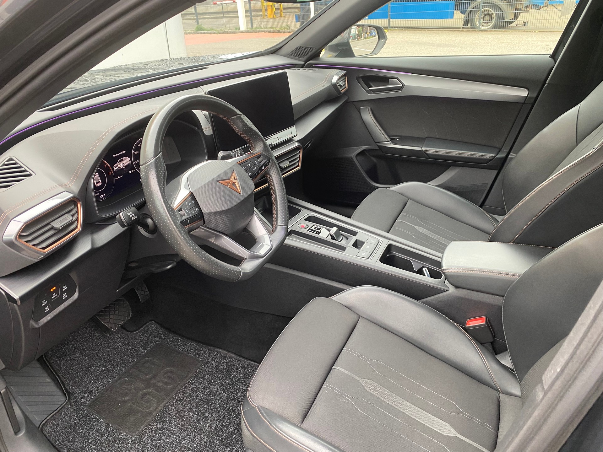 CUPRA Formentor 1.5 TSI DSG-image-9