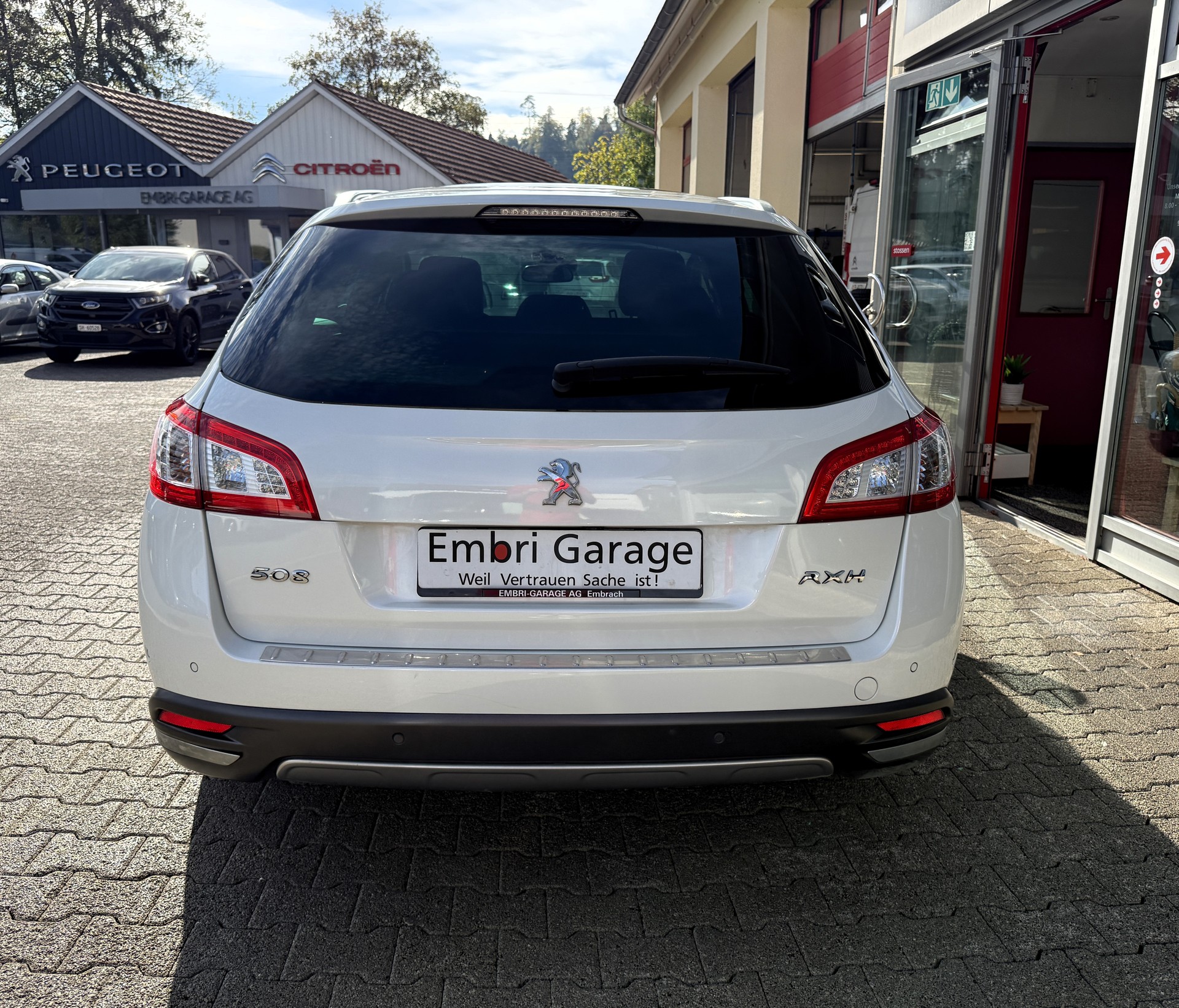 PEUGEOT 508 RXH 2.0 HDI Hybrid4 EGS6-image-5