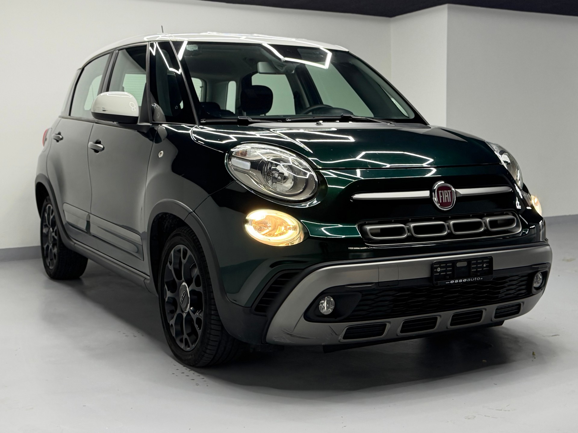 FIAT 500L 1.6 JTD Pop Star-image-2