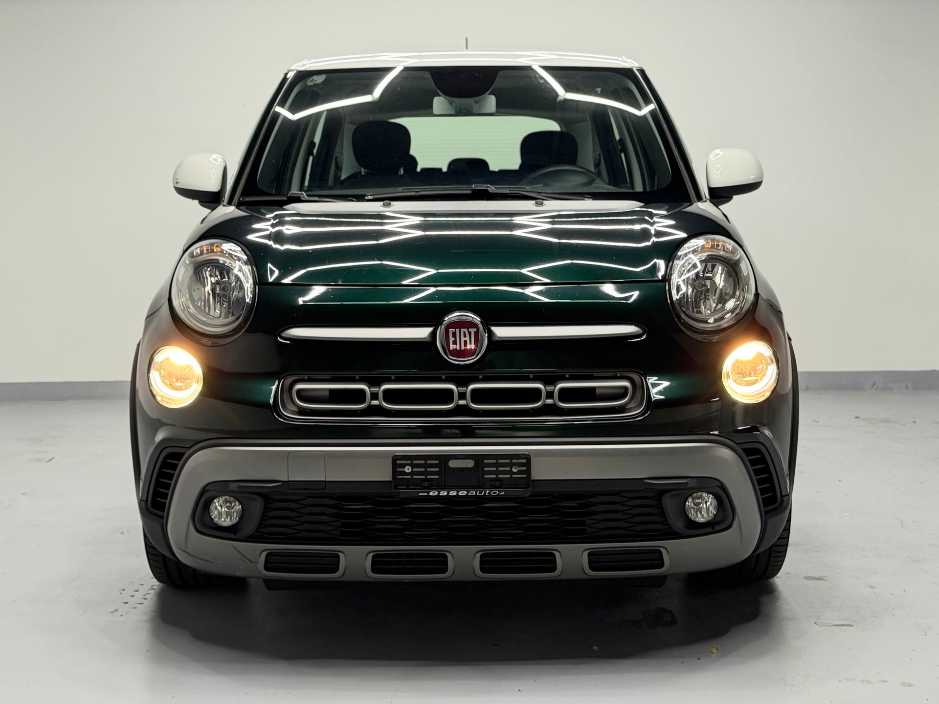 FIAT 500L 1.6 JTD Pop Star-image-1