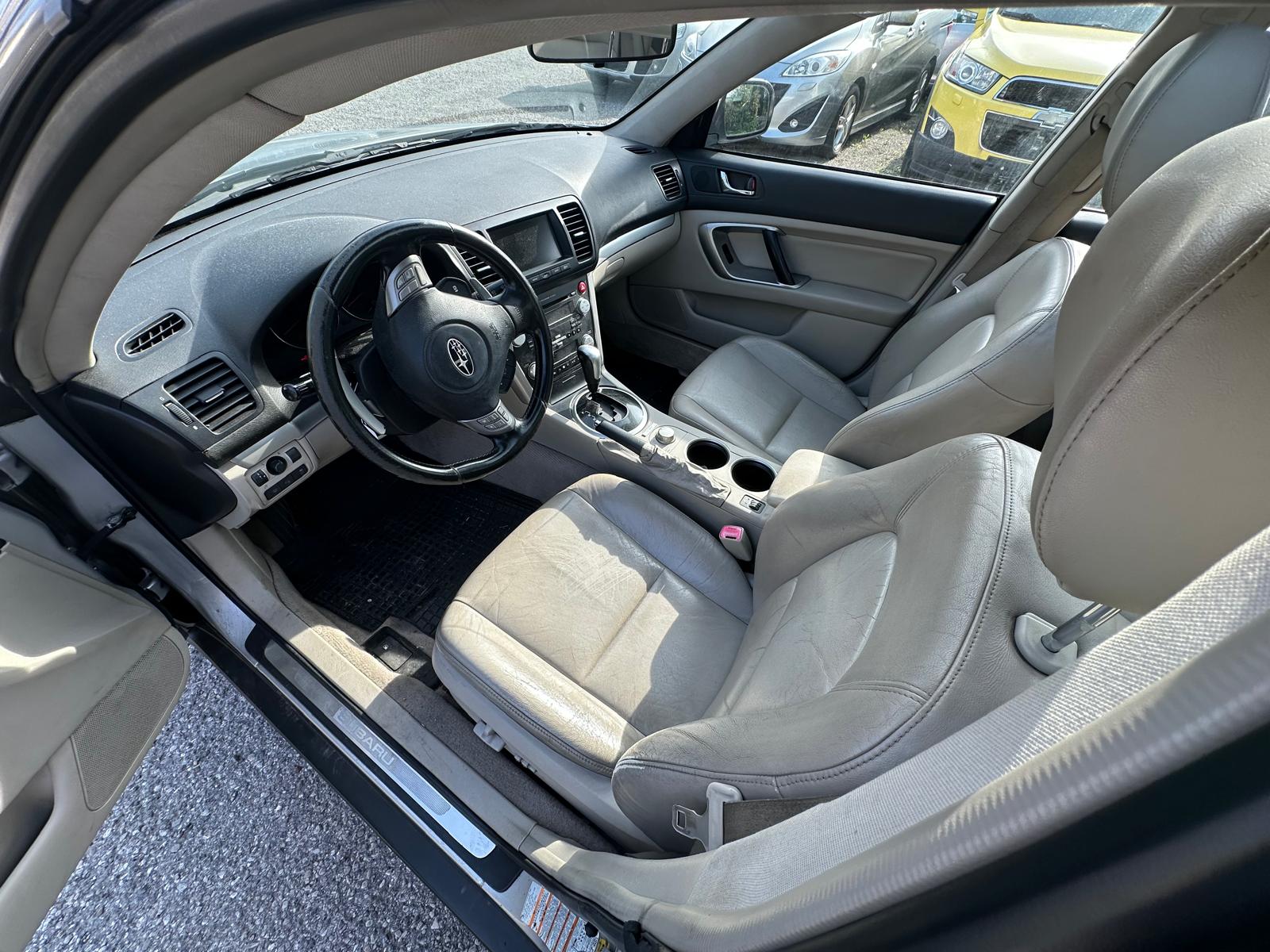 SUBARU Outback 3.0R AWD Swiss Automatic-image-6