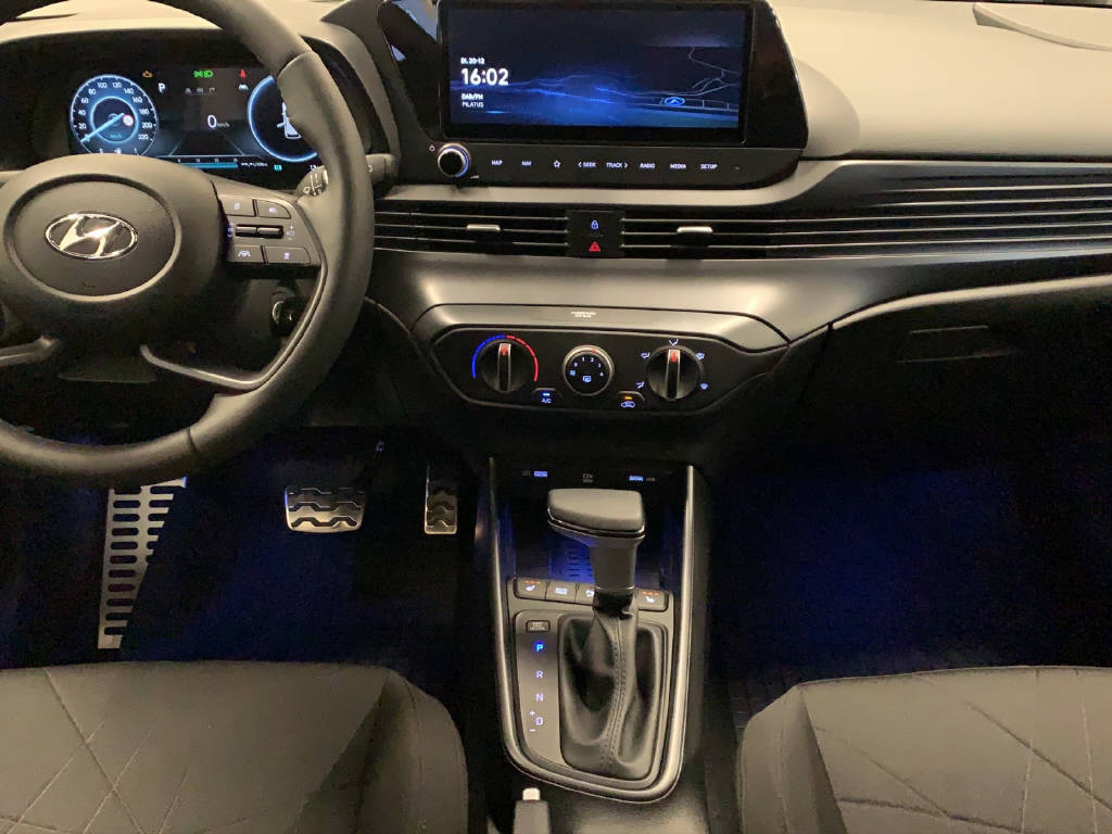 HYUNDAI Bayon 1.0 T-GDi 120 Amplia-image-4