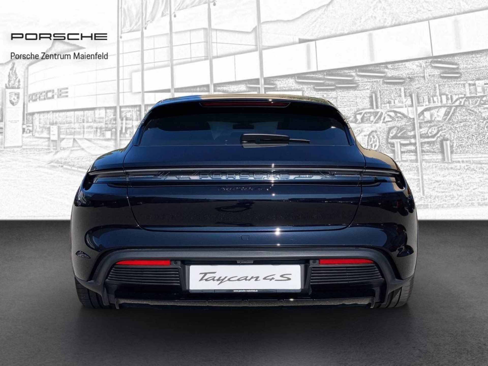 PORSCHE Taycan 4S Cross Turismo-image-5