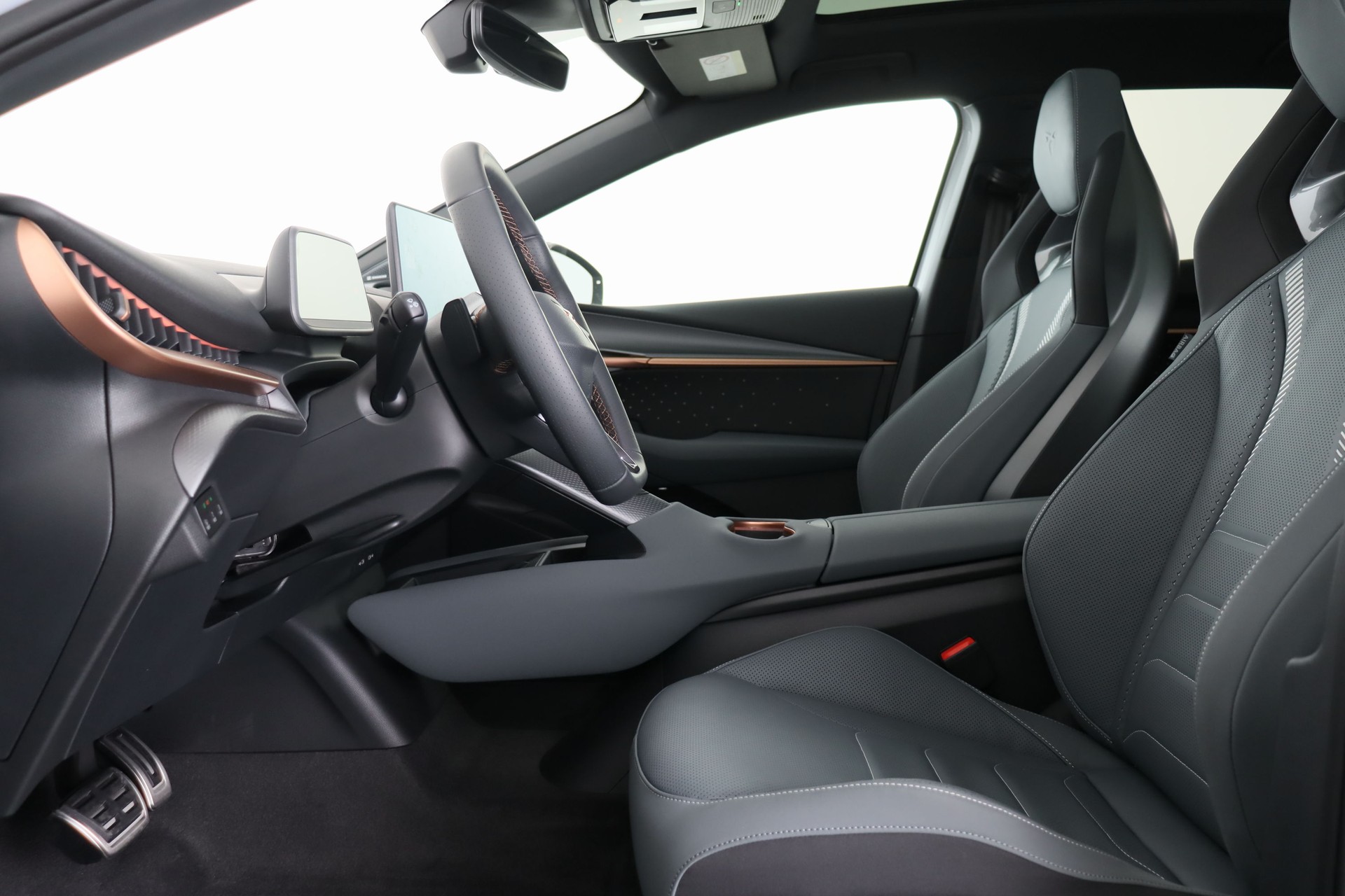 CUPRA Tavascan Type 10 77 kWh VZ Extreme-image-13