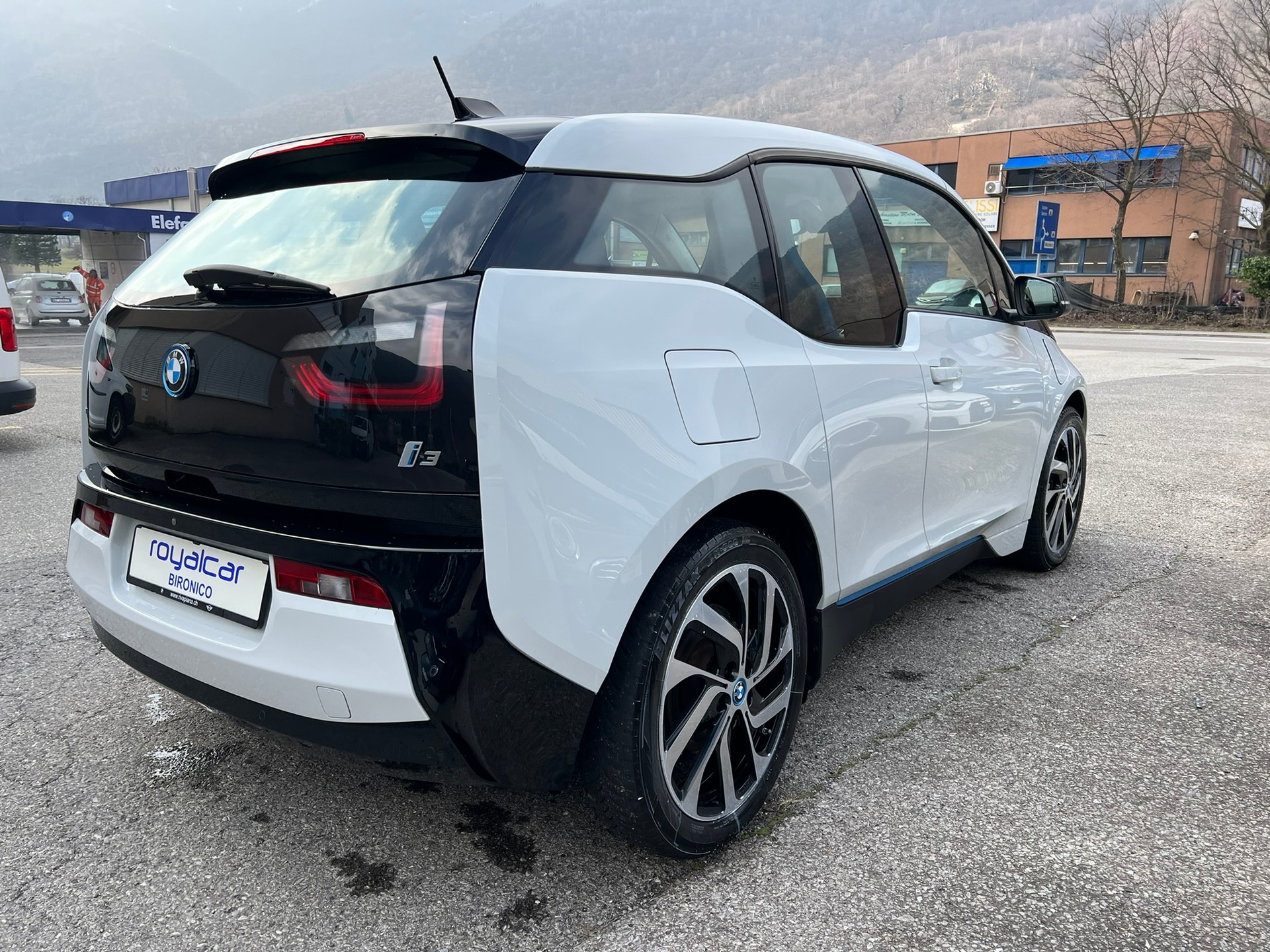 BMW i3 (94Ah) Range Extender-image-4