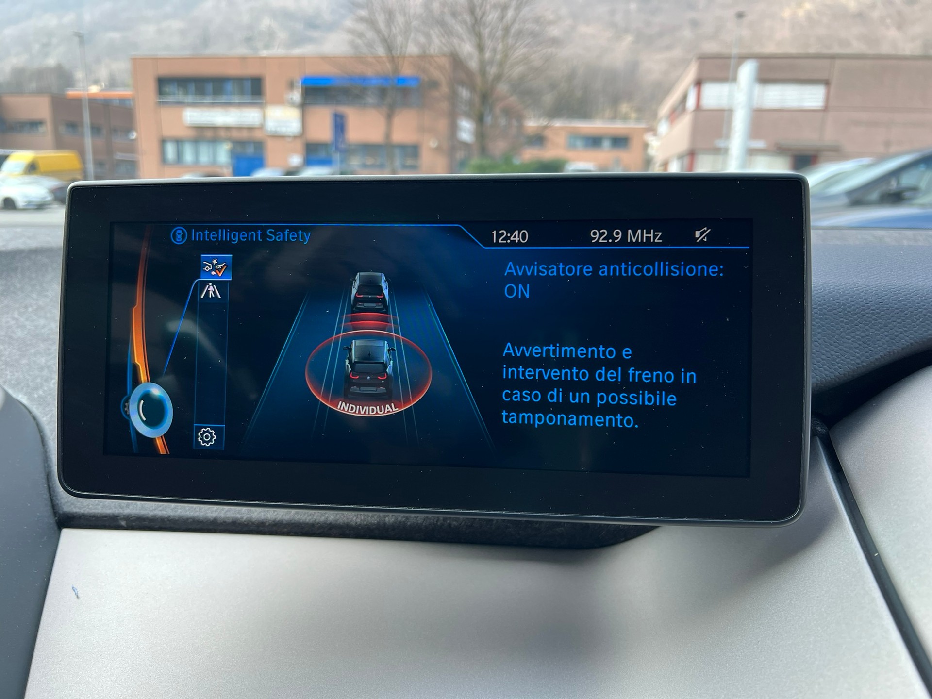 BMW i3 (94Ah) Range Extender-image-9