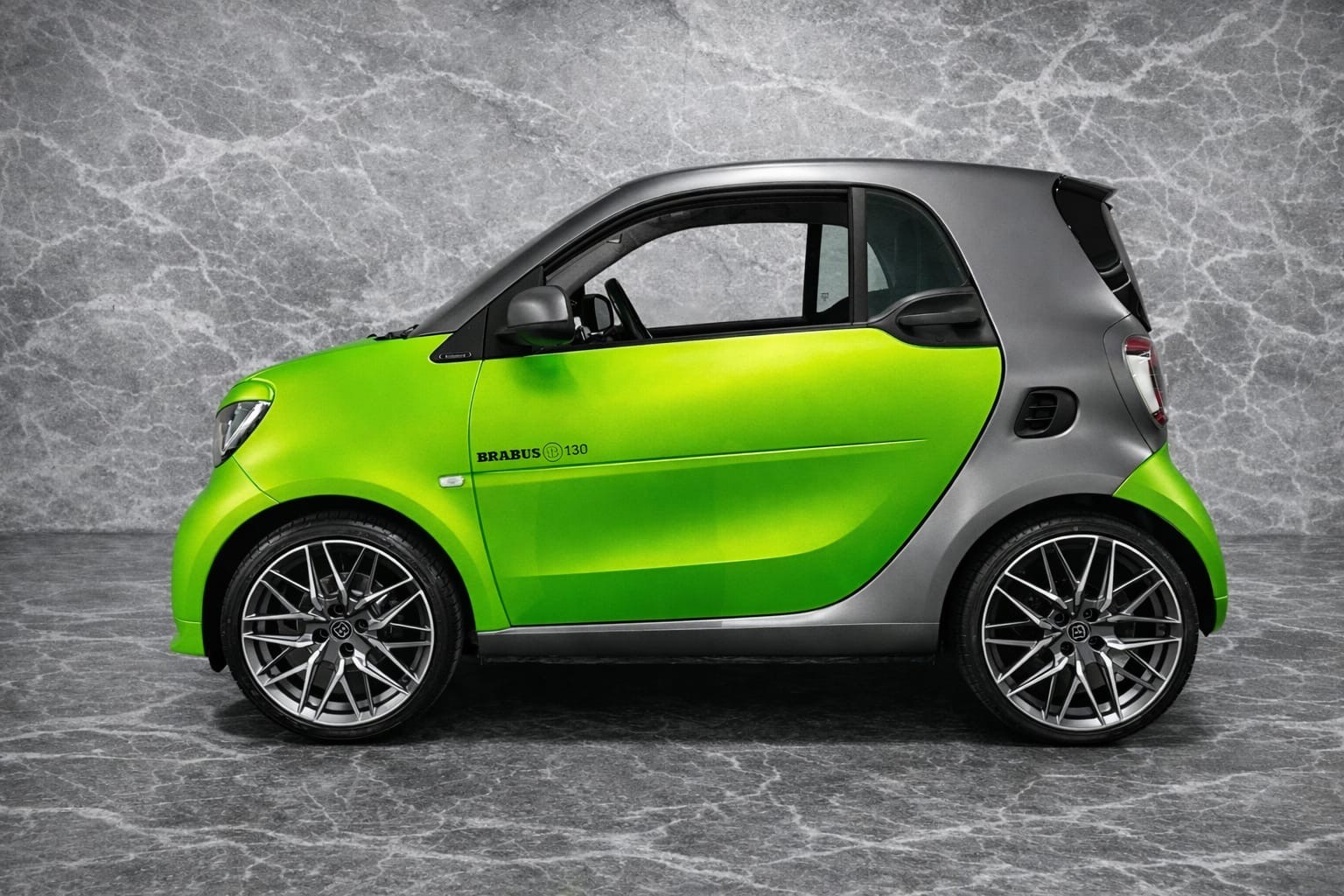 SMART fortwo Brabus 130 Xclusive twinmatic-image-3