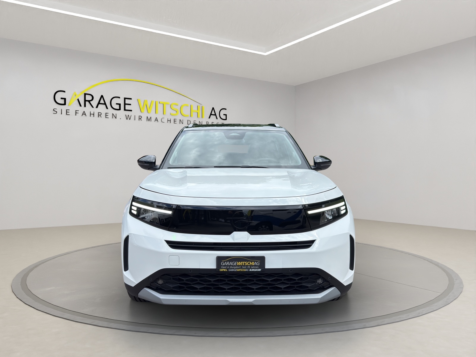 OPEL Frontera Electric GS-showroom-element-1