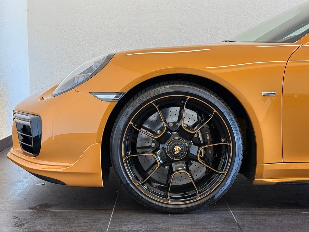 PORSCHE 911 Turbo S Exclusive Series-image-11
