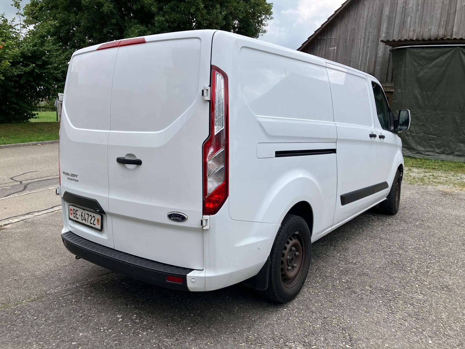 FORD Transit Custom Van 320 L2H1 Basis-image-0